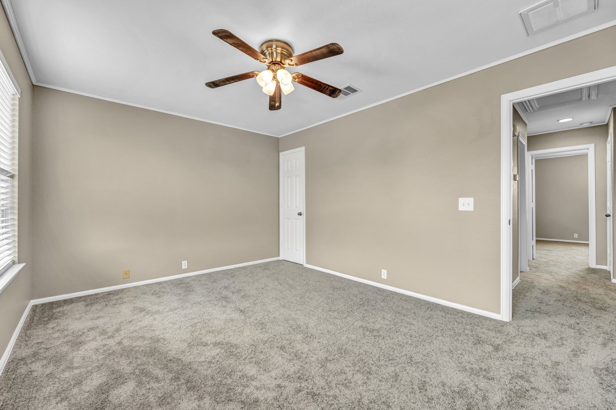 252 Newberry Trails Property Photo 20