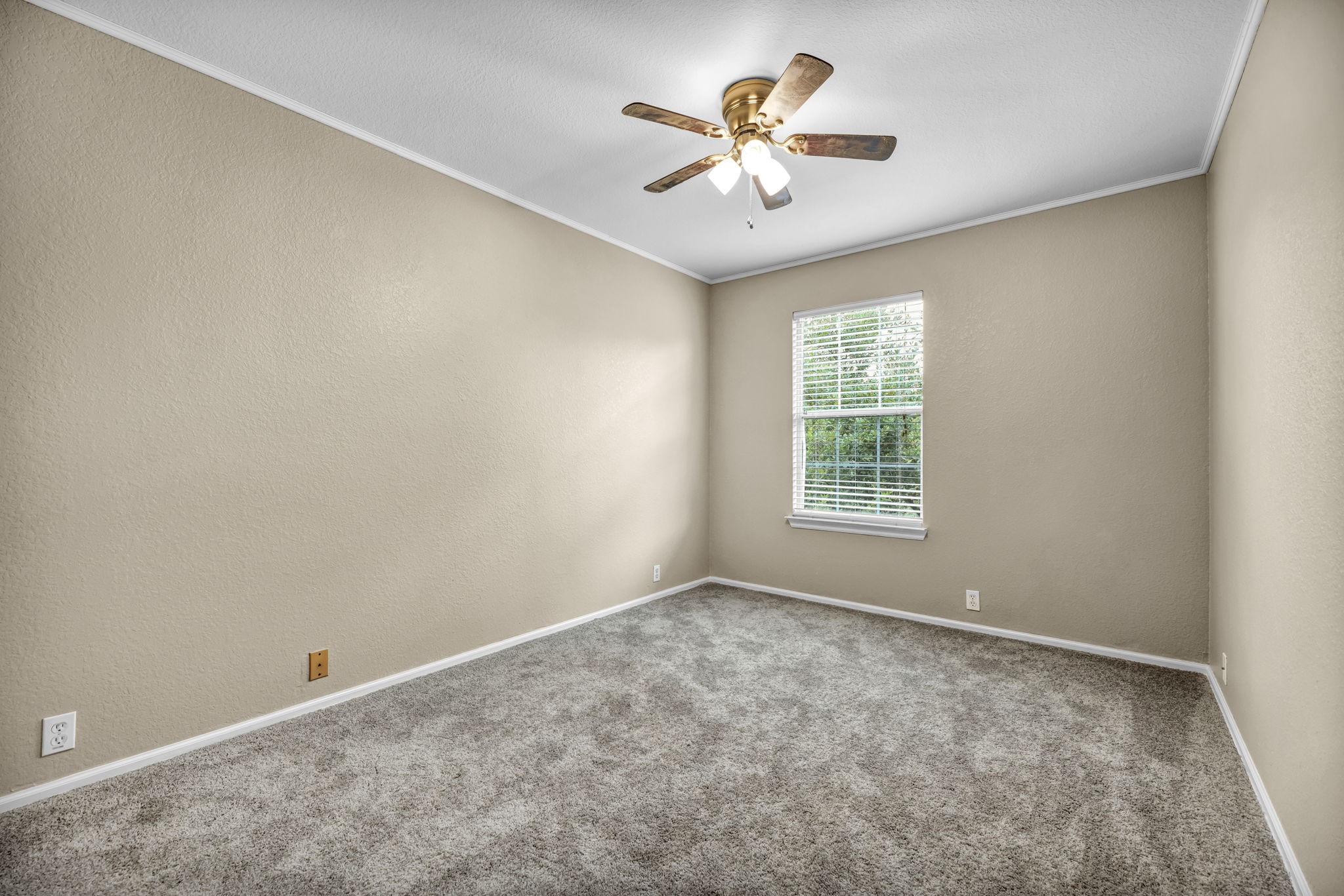 252 Newberry Trails Property Photo 24