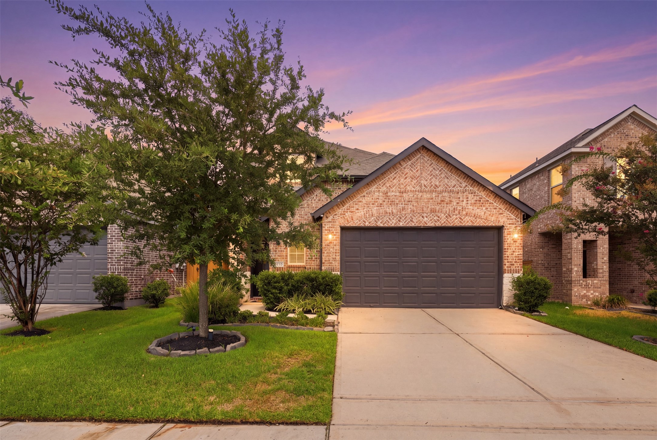 15718 Highlands Cove Drive Property Photo 1
