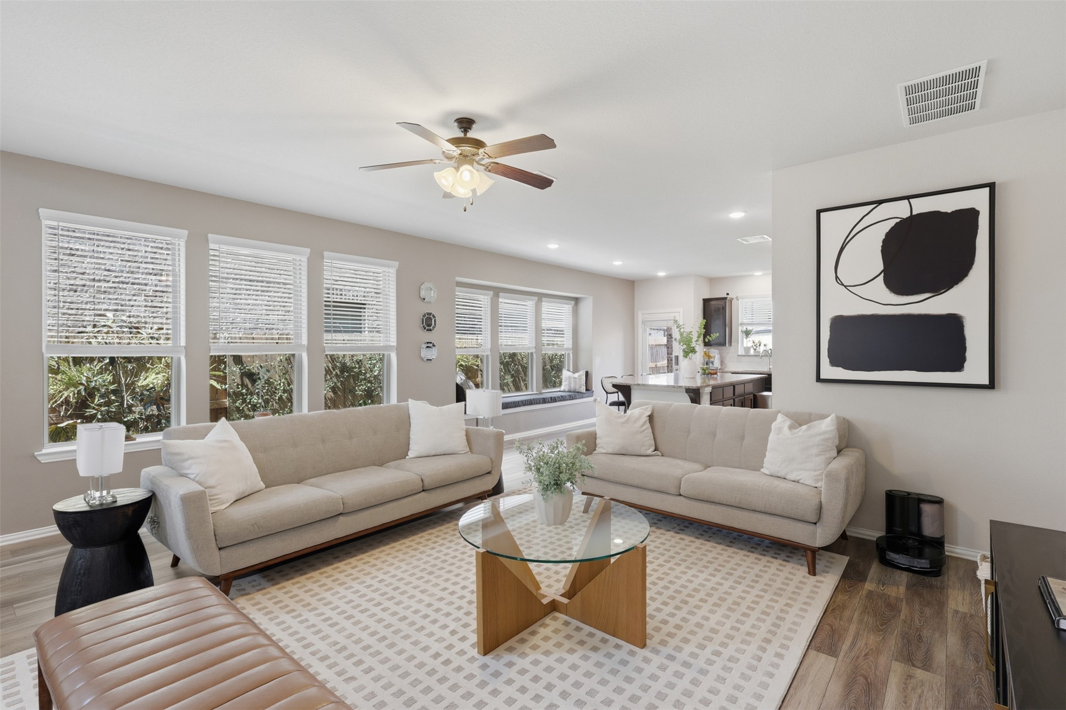 15718 Highlands Cove Drive Property Photo 11