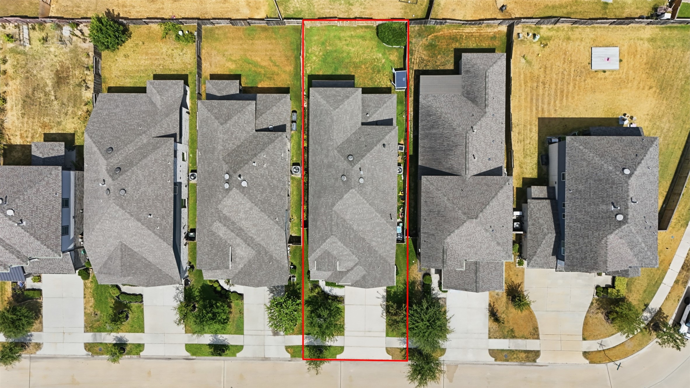 15718 Highlands Cove Drive Property Photo 33