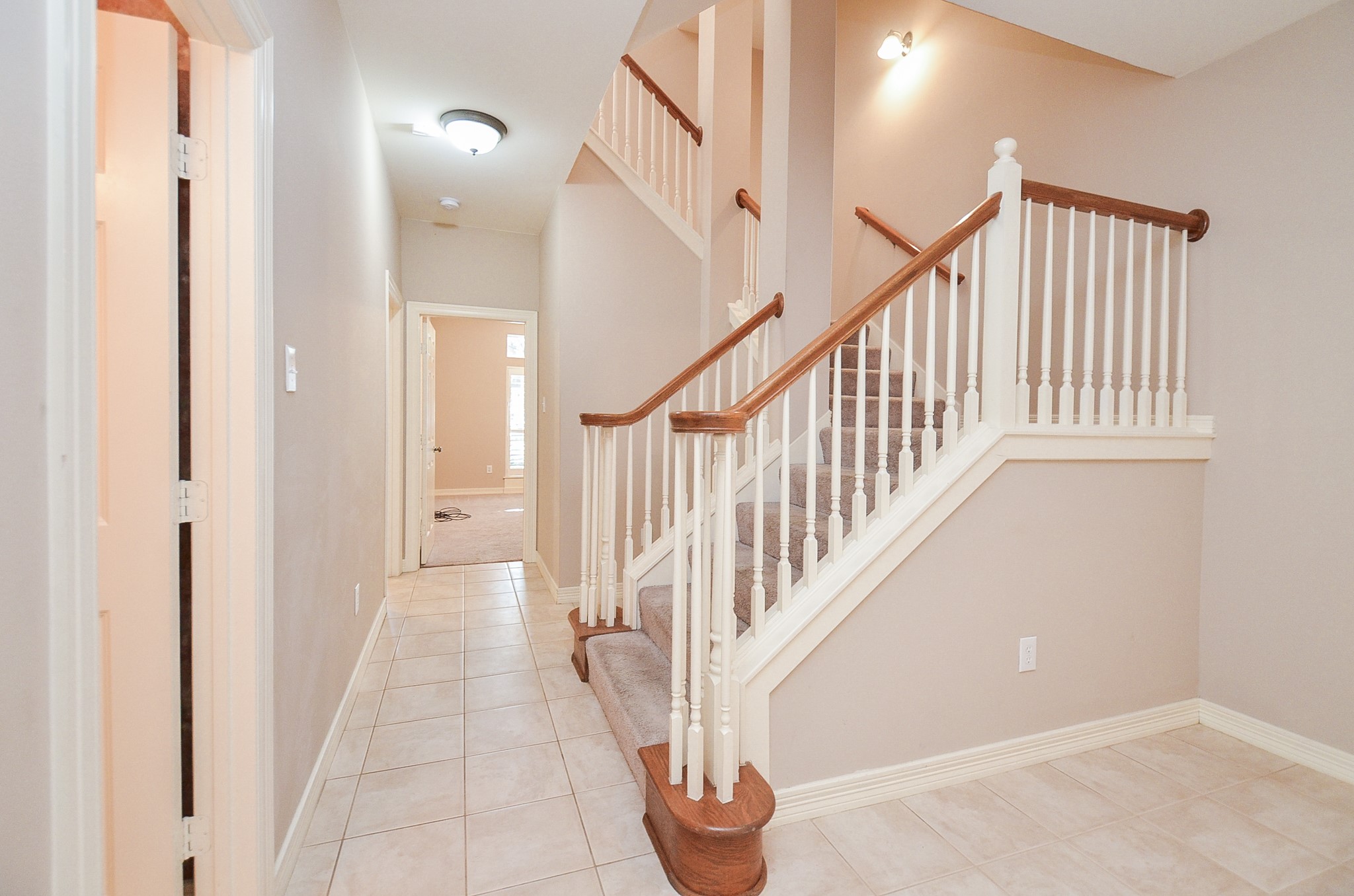 227 N Mcgowen Street N Property Photo 31