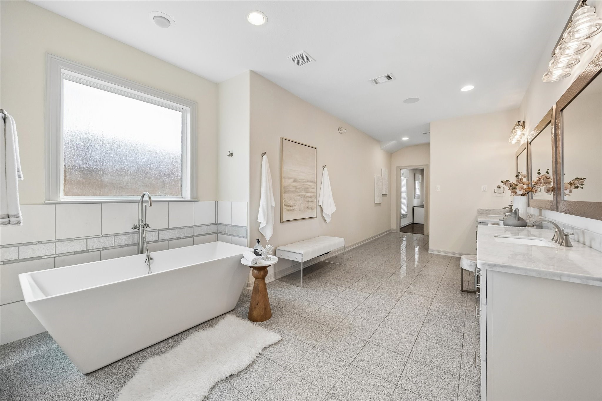 638 Heights Boulevard Property Photo 22