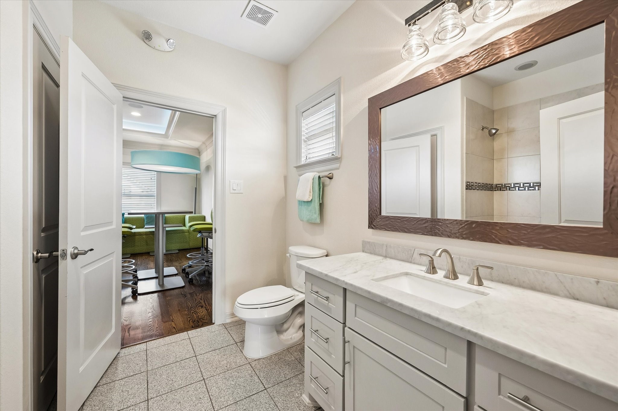 638 Heights Boulevard Property Photo 29