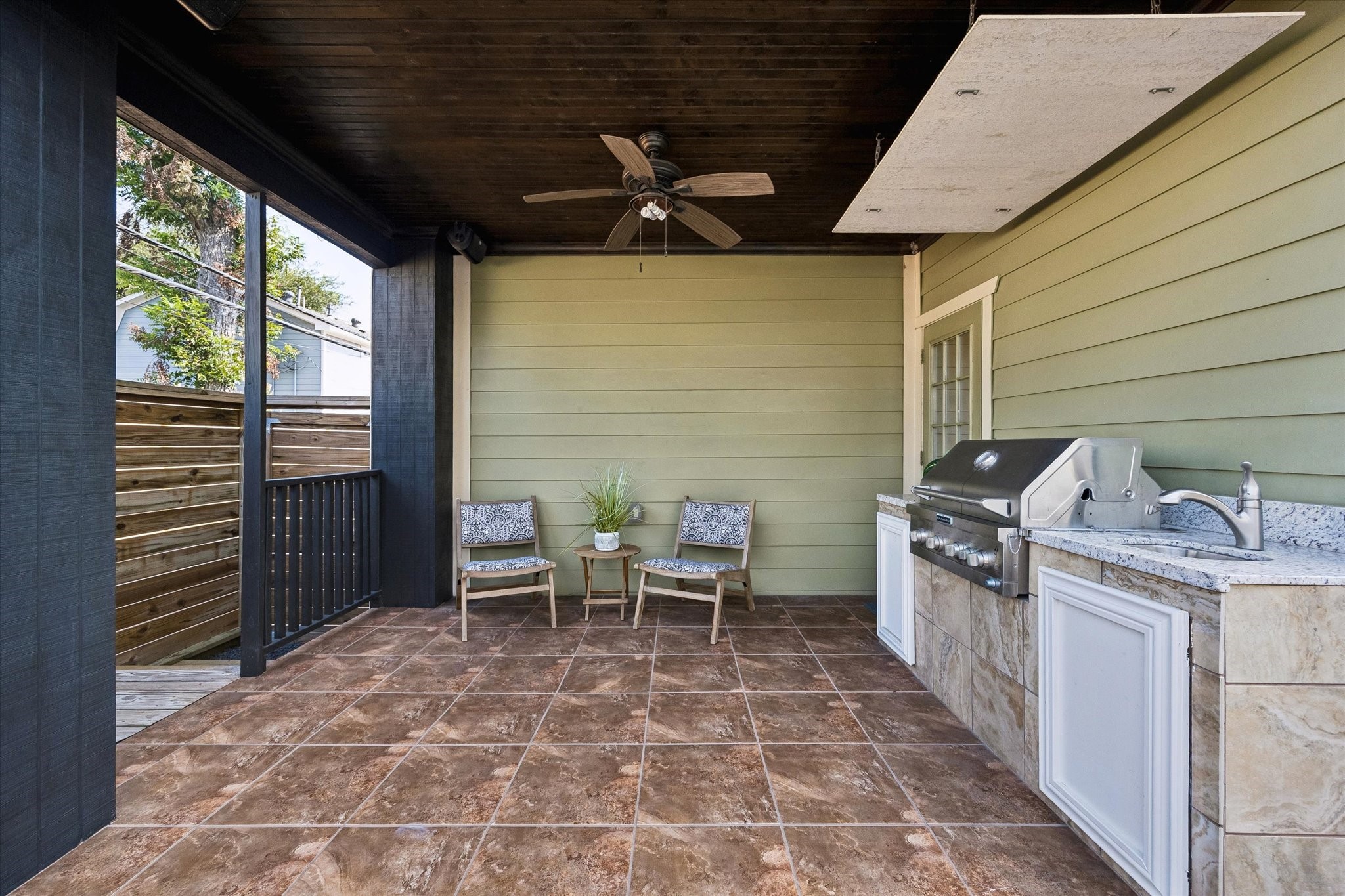 638 Heights Boulevard Property Photo 37