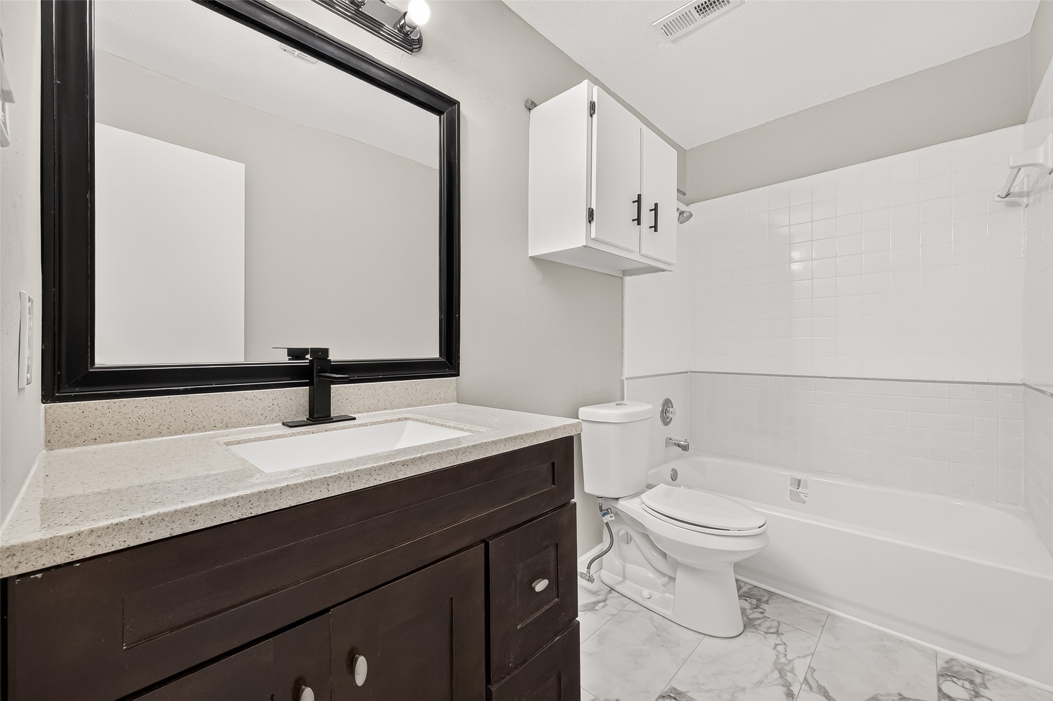 11202 Bandlon Drive Property Photo 14