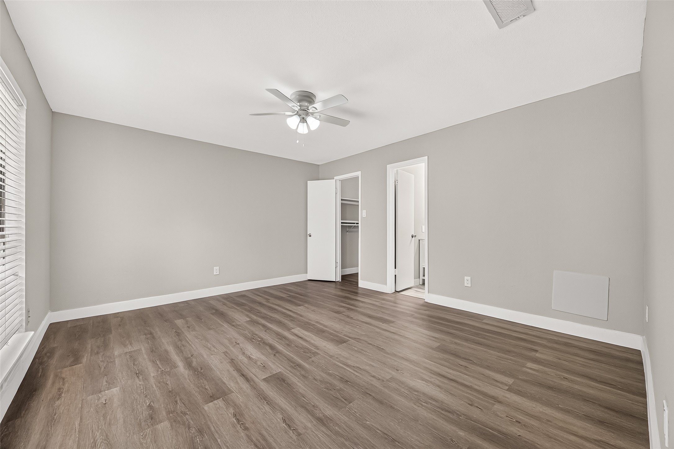 11202 Bandlon Drive Property Photo 15