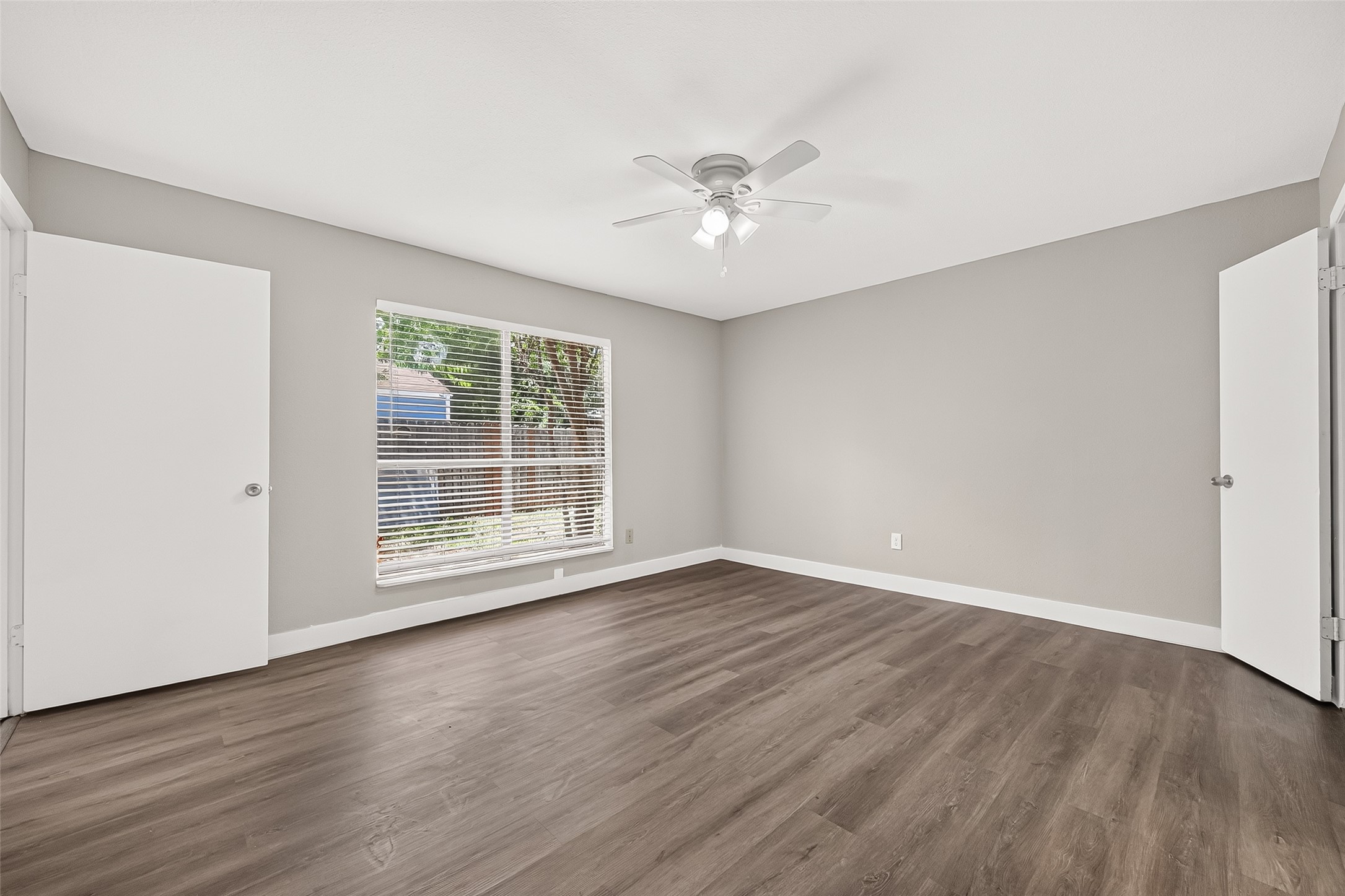 11202 Bandlon Drive Property Photo 18