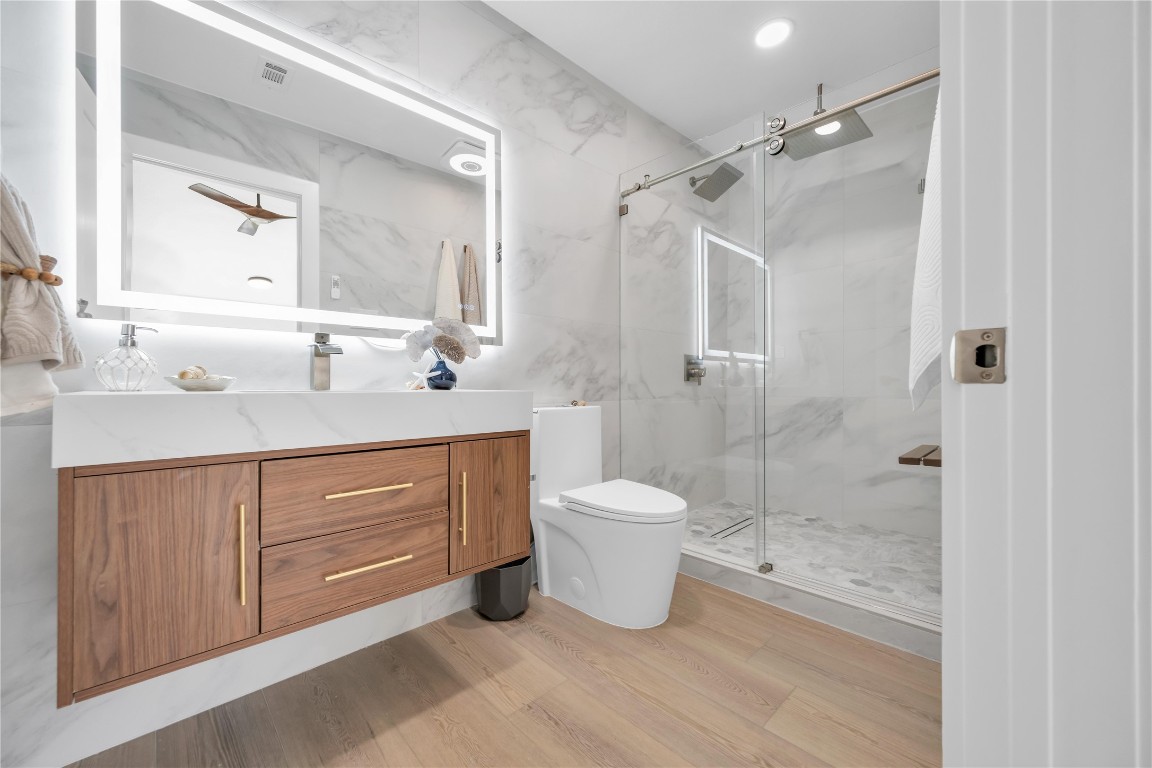 30 Regency Property Photo 38
