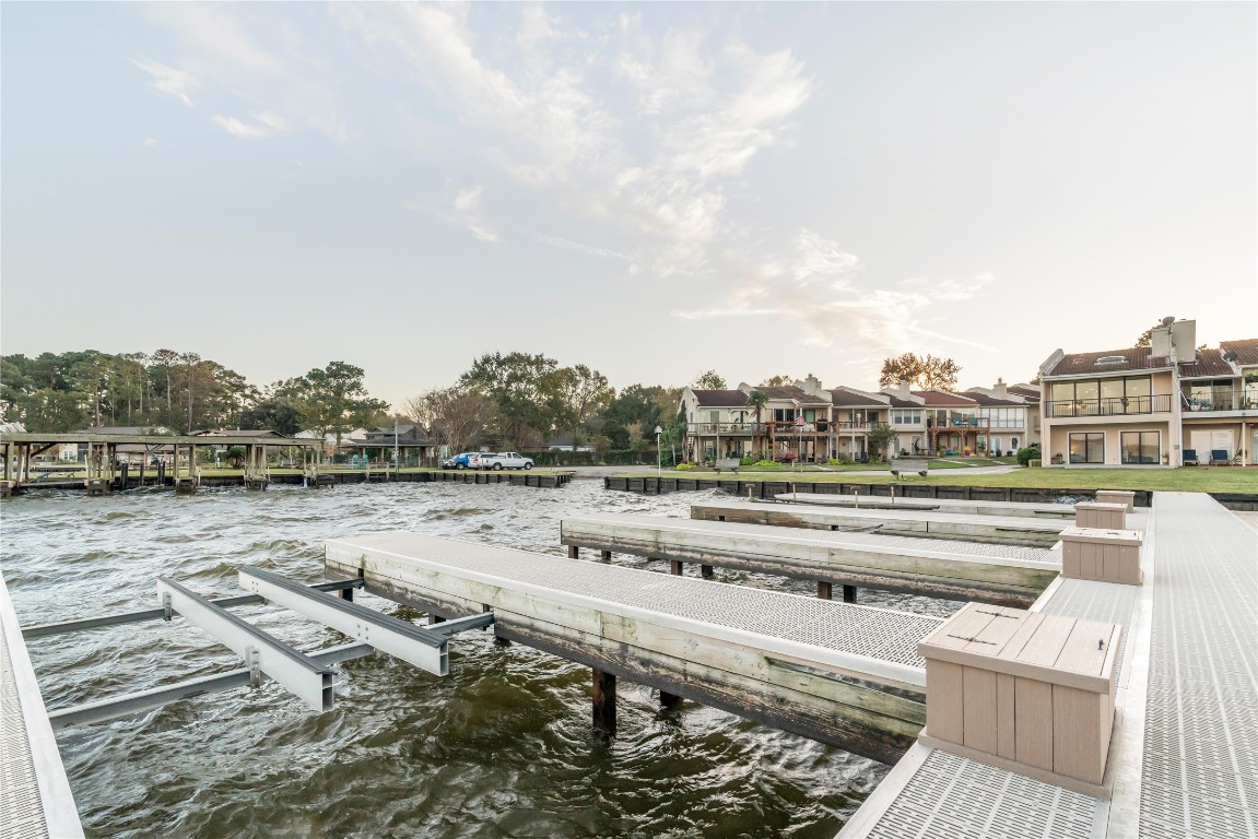 30 Regency Property Photo 46