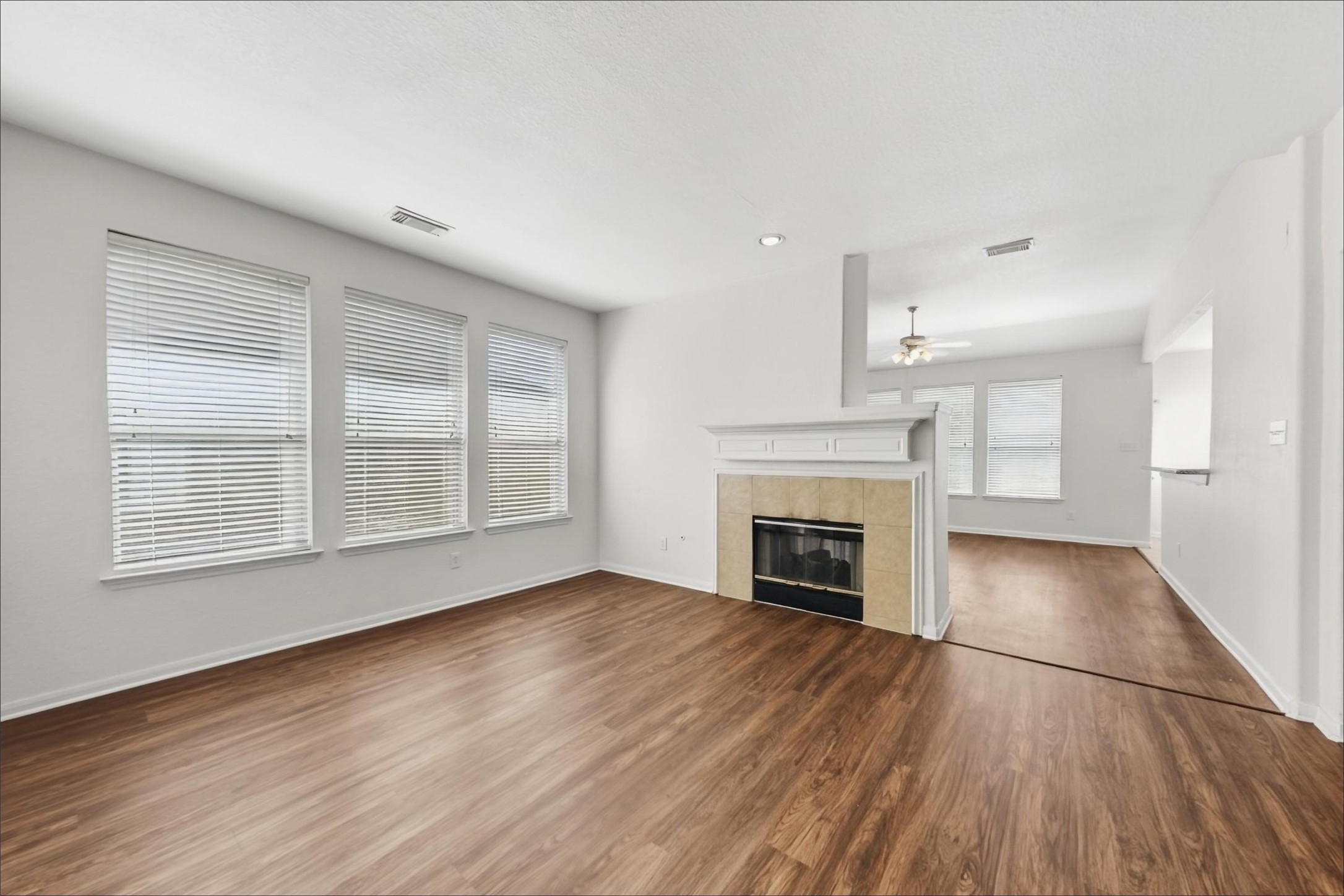 4702 Sebastopol Drive Property Photo 7