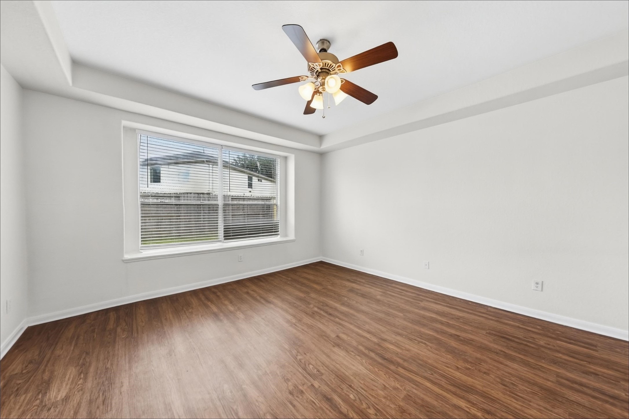 4702 Sebastopol Drive Property Photo 10