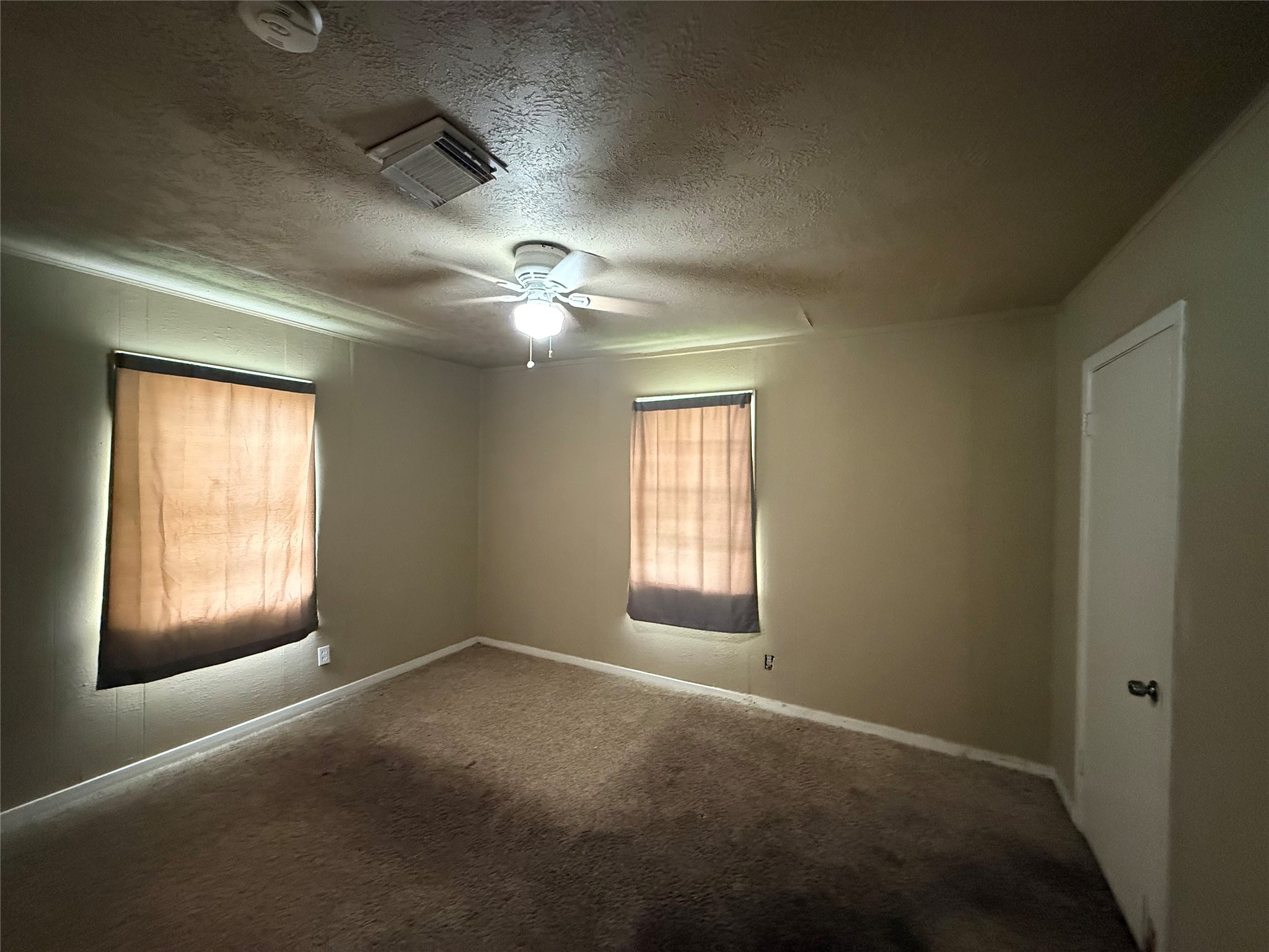 3318 Mooney Road Property Photo 6