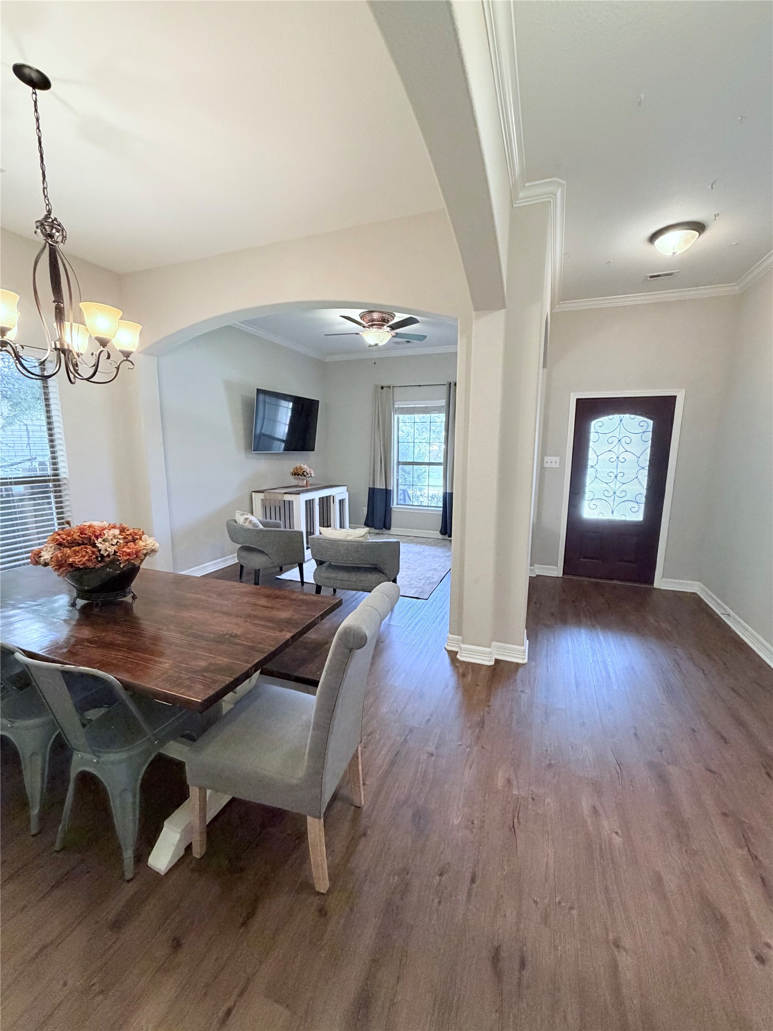 1721 Round Oak Lane Property Photo 11