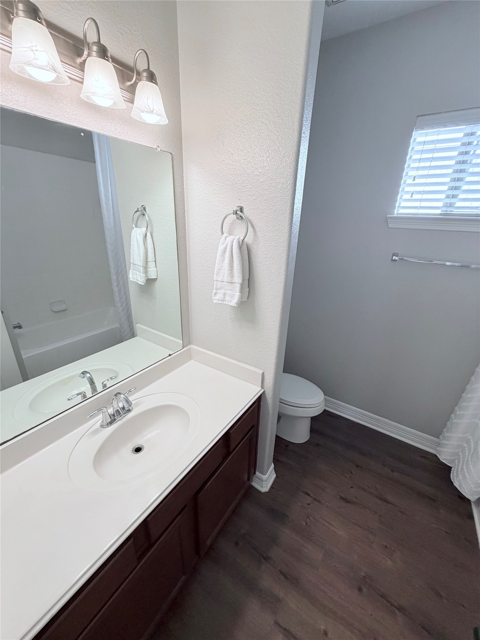 1721 Round Oak Lane Property Photo 35