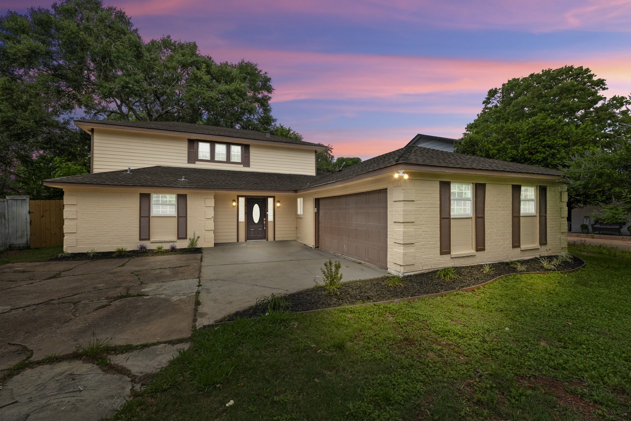 1819 Redwood Court Property Photo