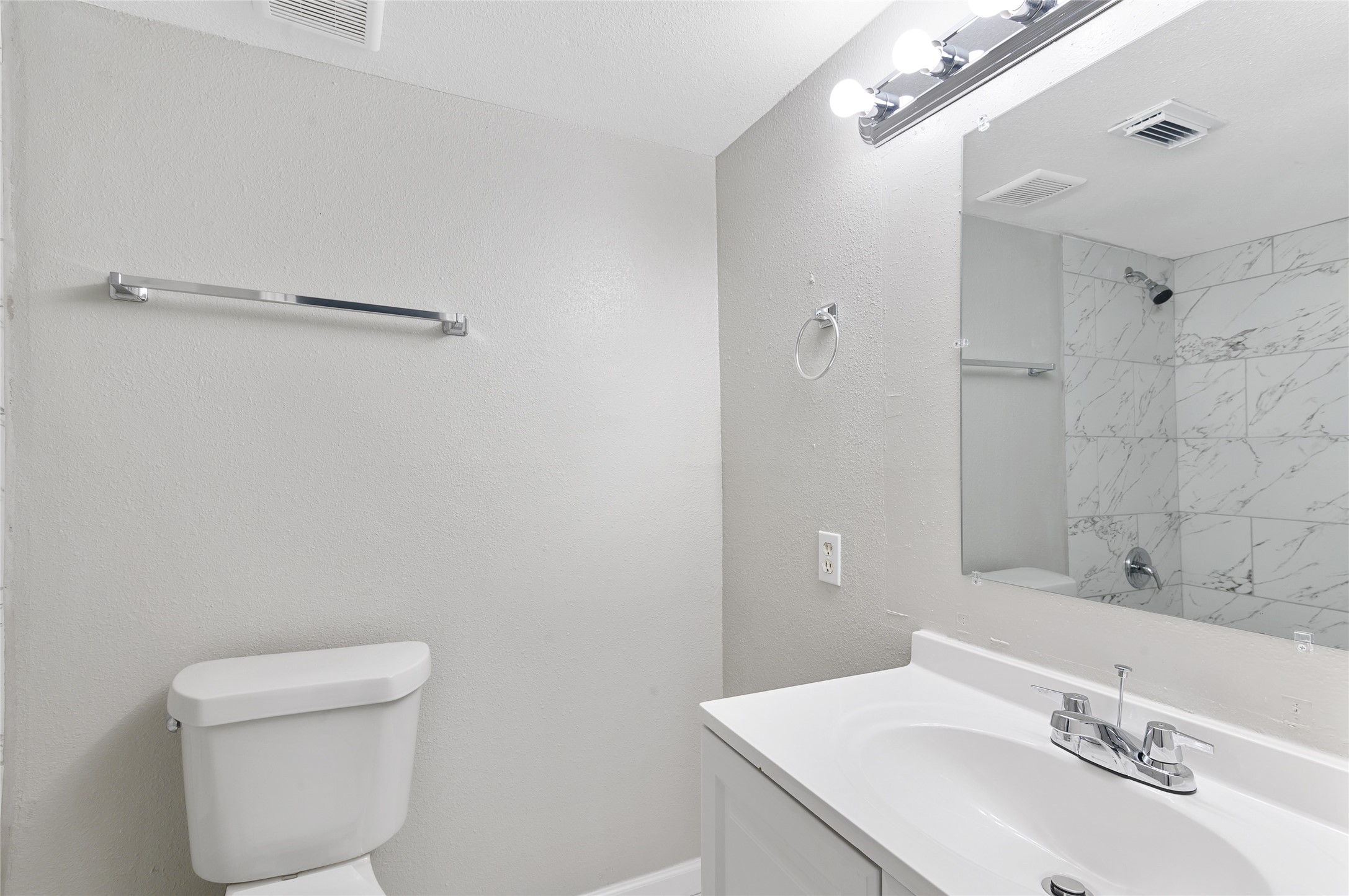 1701 Upland Drive 198 Property Photo 14