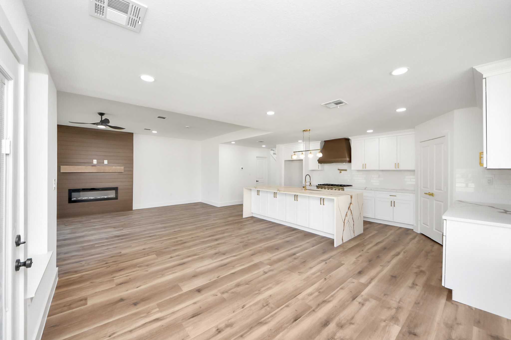22 Presidio Property Photo 23