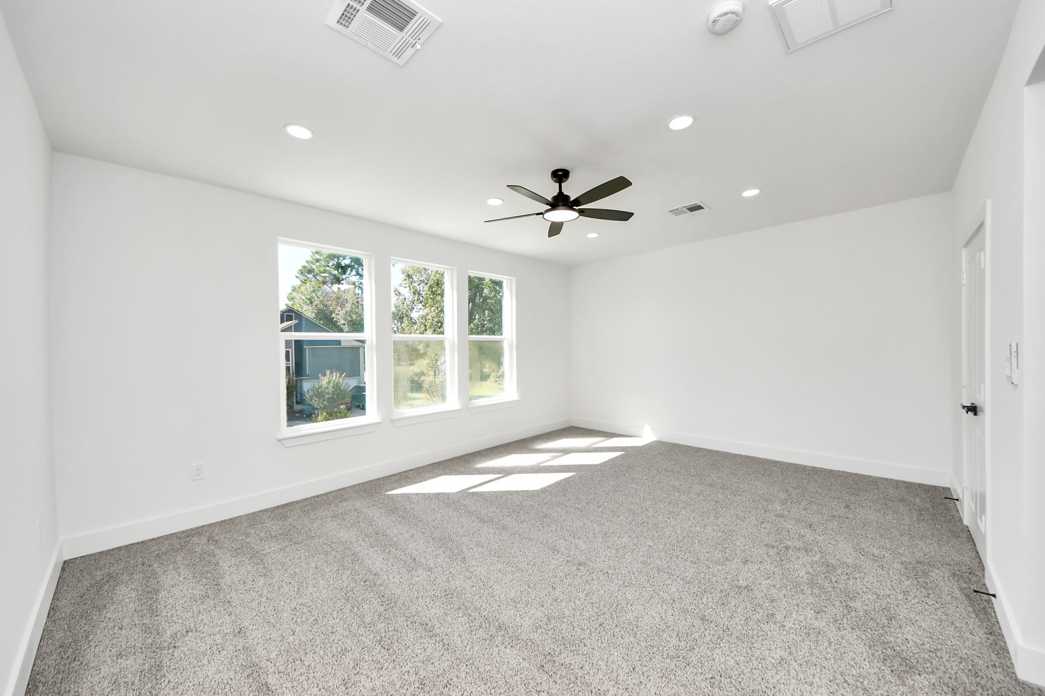 22 Presidio Property Photo 25