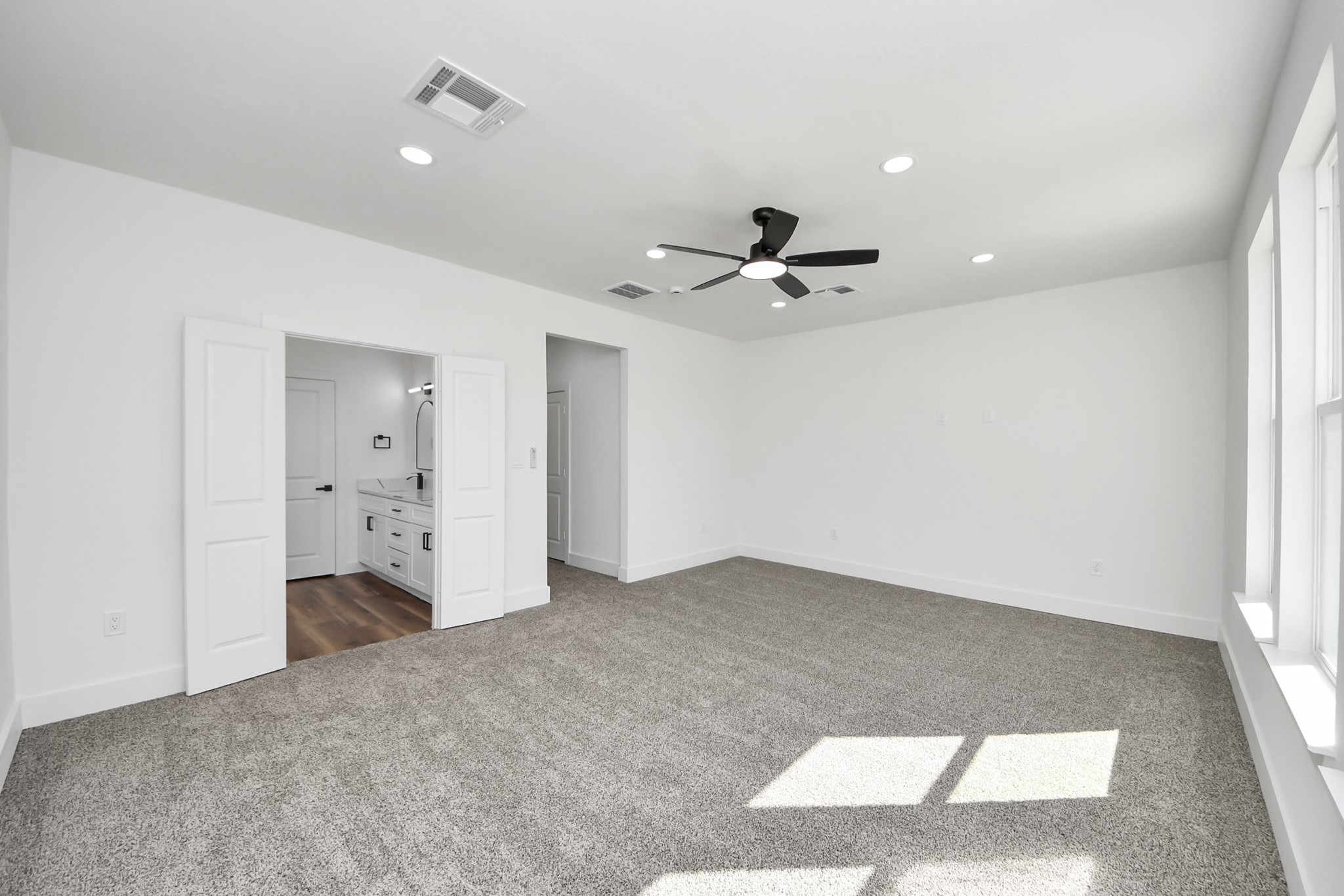 22 Presidio Property Photo 26