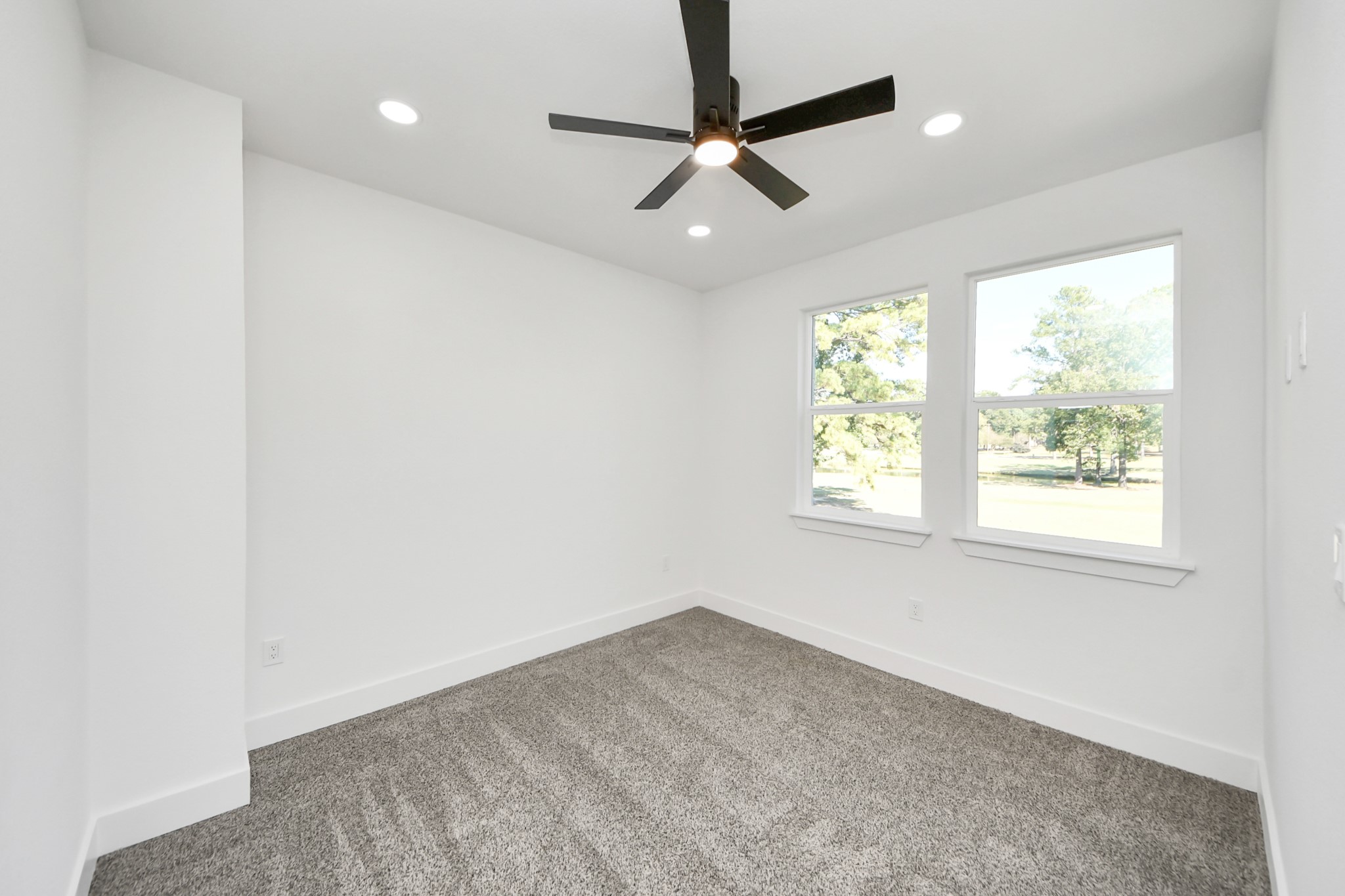 22 Presidio Property Photo 33