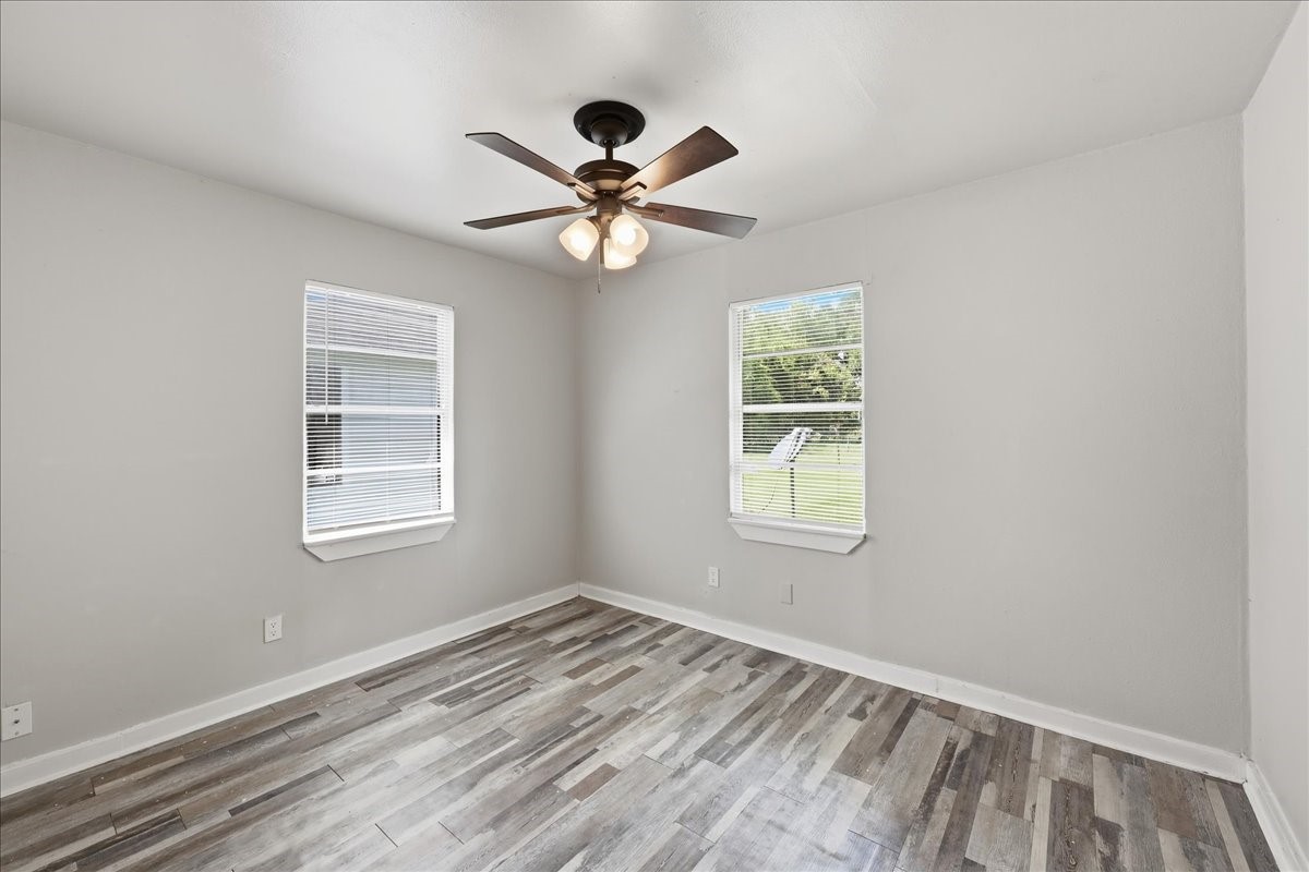 1920 May Street Property Photo 14