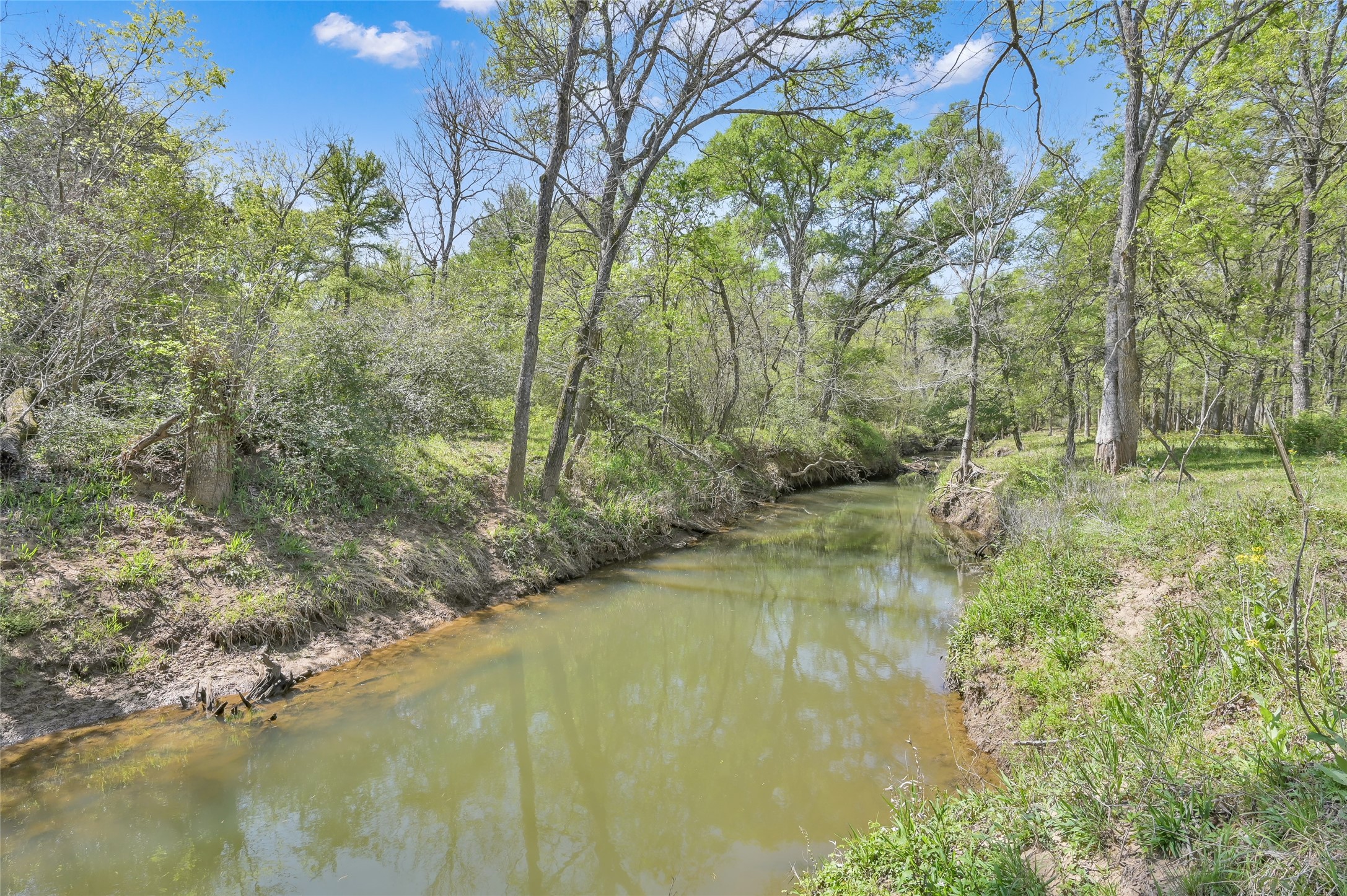 1111 S Hickory Loop Property Photo 12