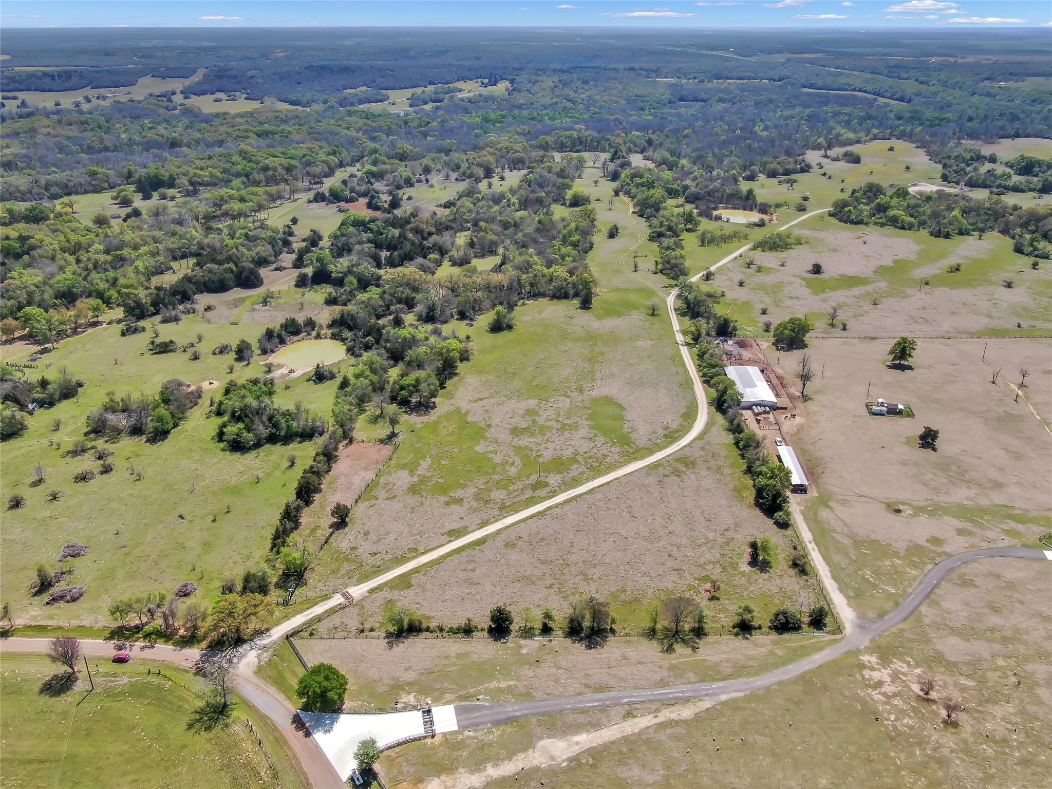 1111 S Hickory Loop Property Photo 17