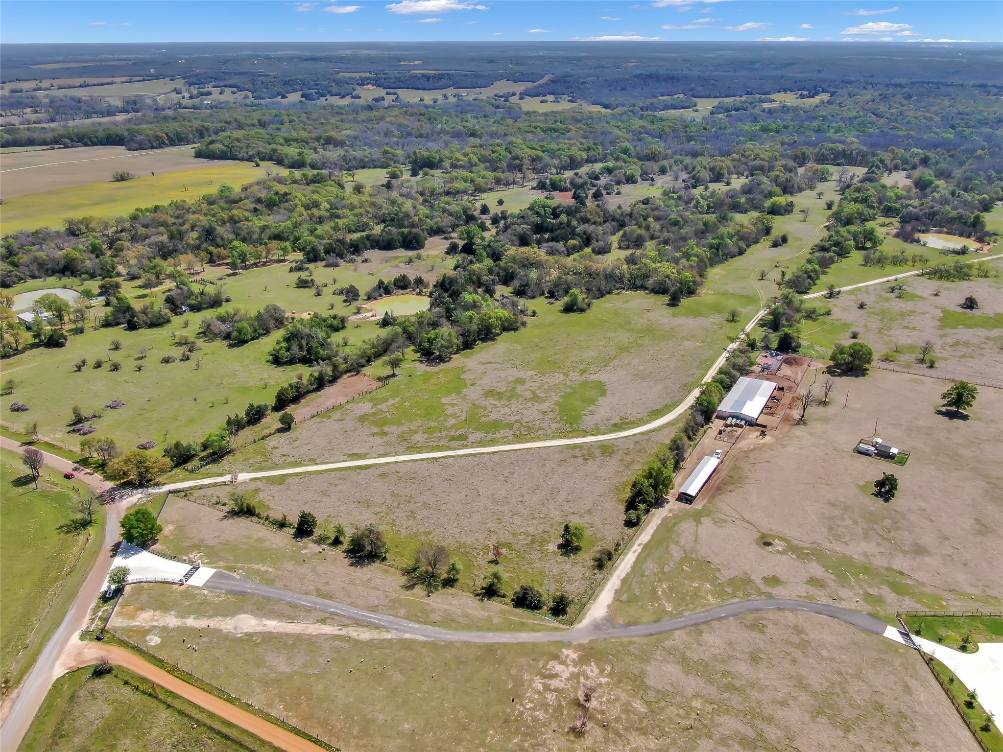 1111 S Hickory Loop Property Photo 19