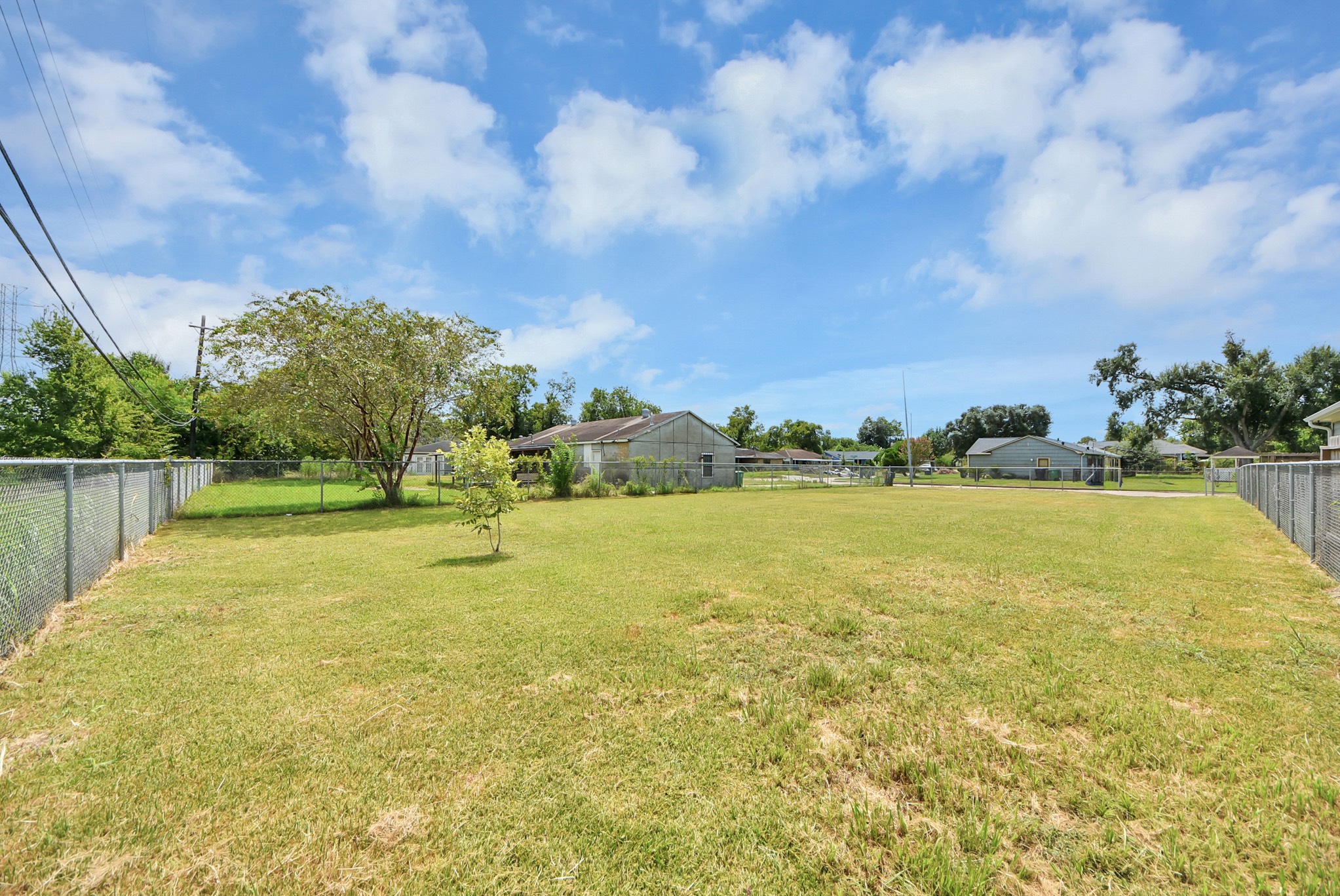5743 Rue Street Property Photo 7