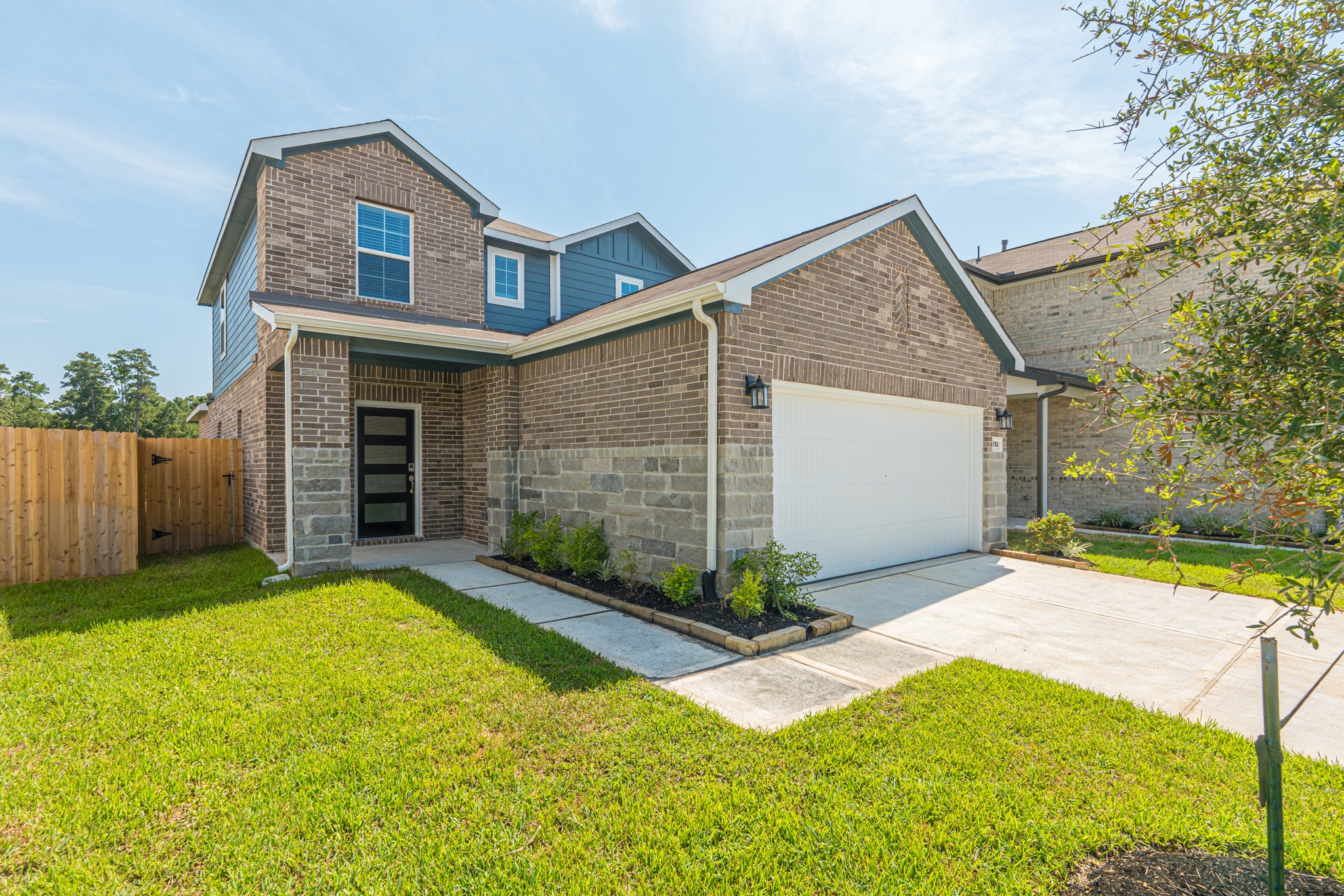 7762 Bergamot Circle Property Photo 8