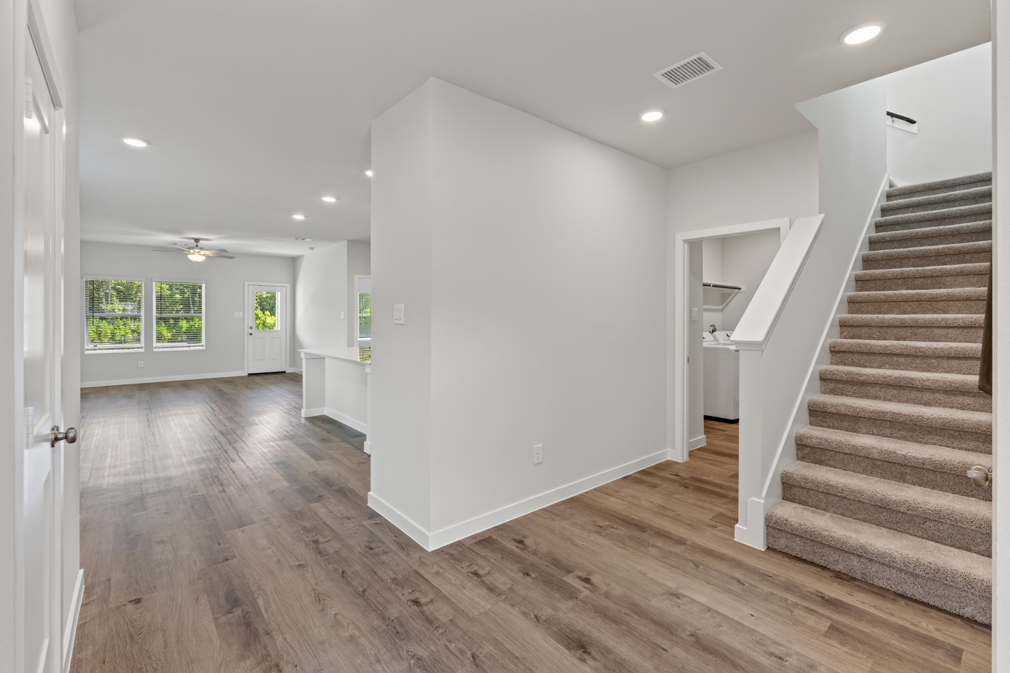 7762 Bergamot Circle Property Photo 10