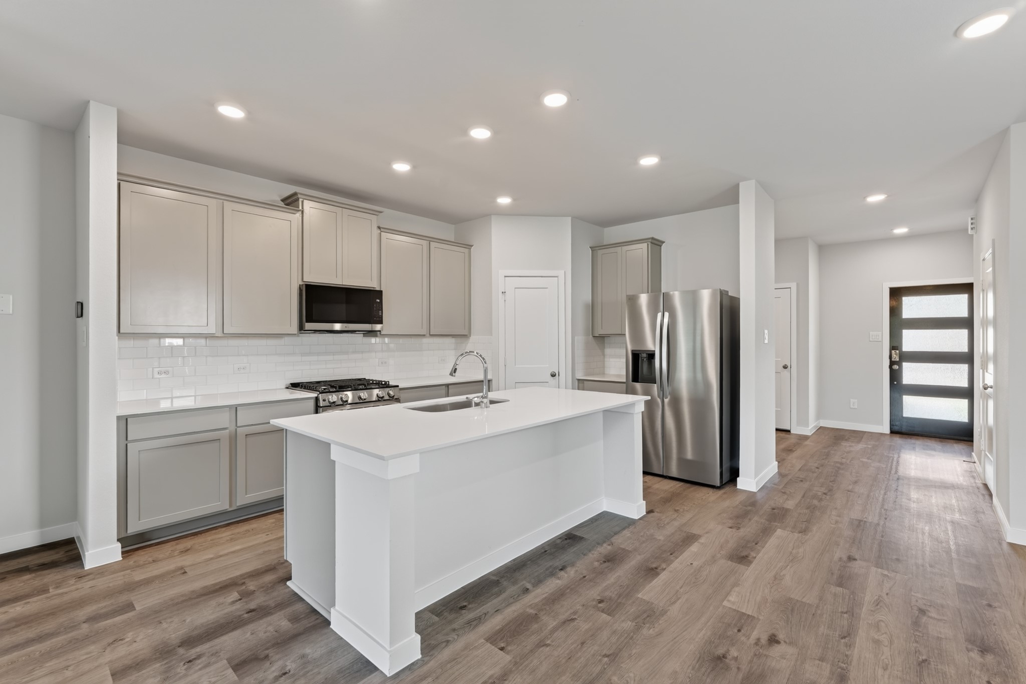 7762 Bergamot Circle Property Photo 13