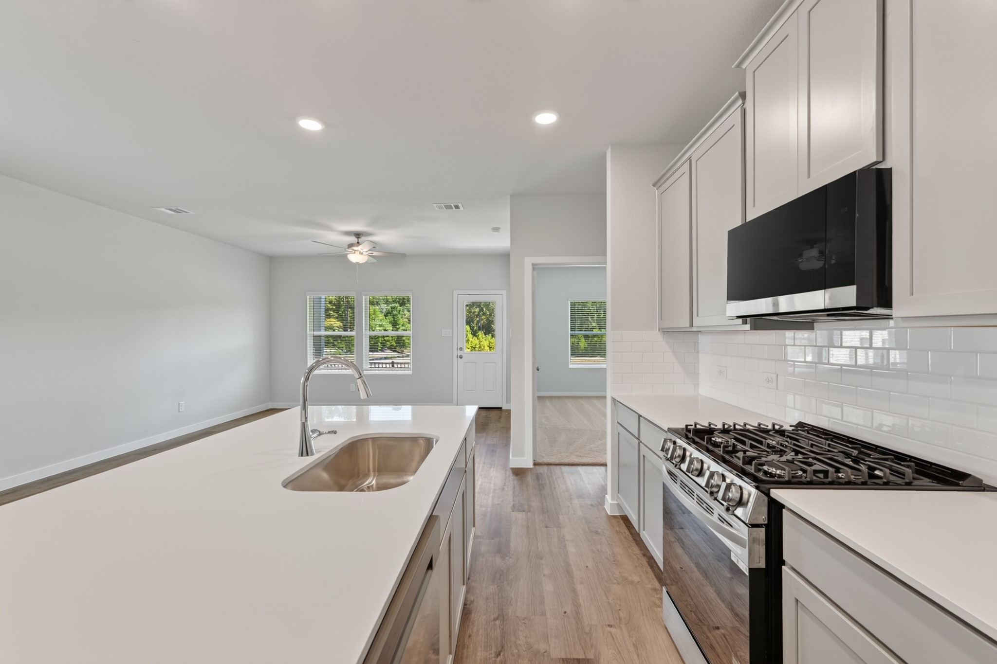 7762 Bergamot Circle Property Photo 15