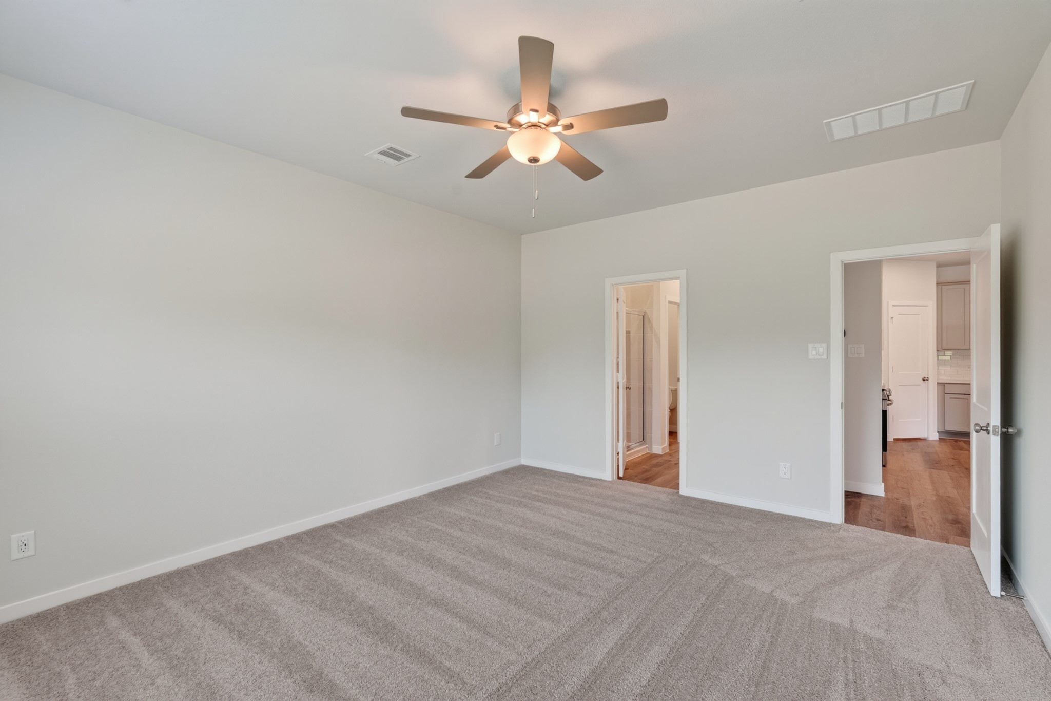 7762 Bergamot Circle Property Photo 23