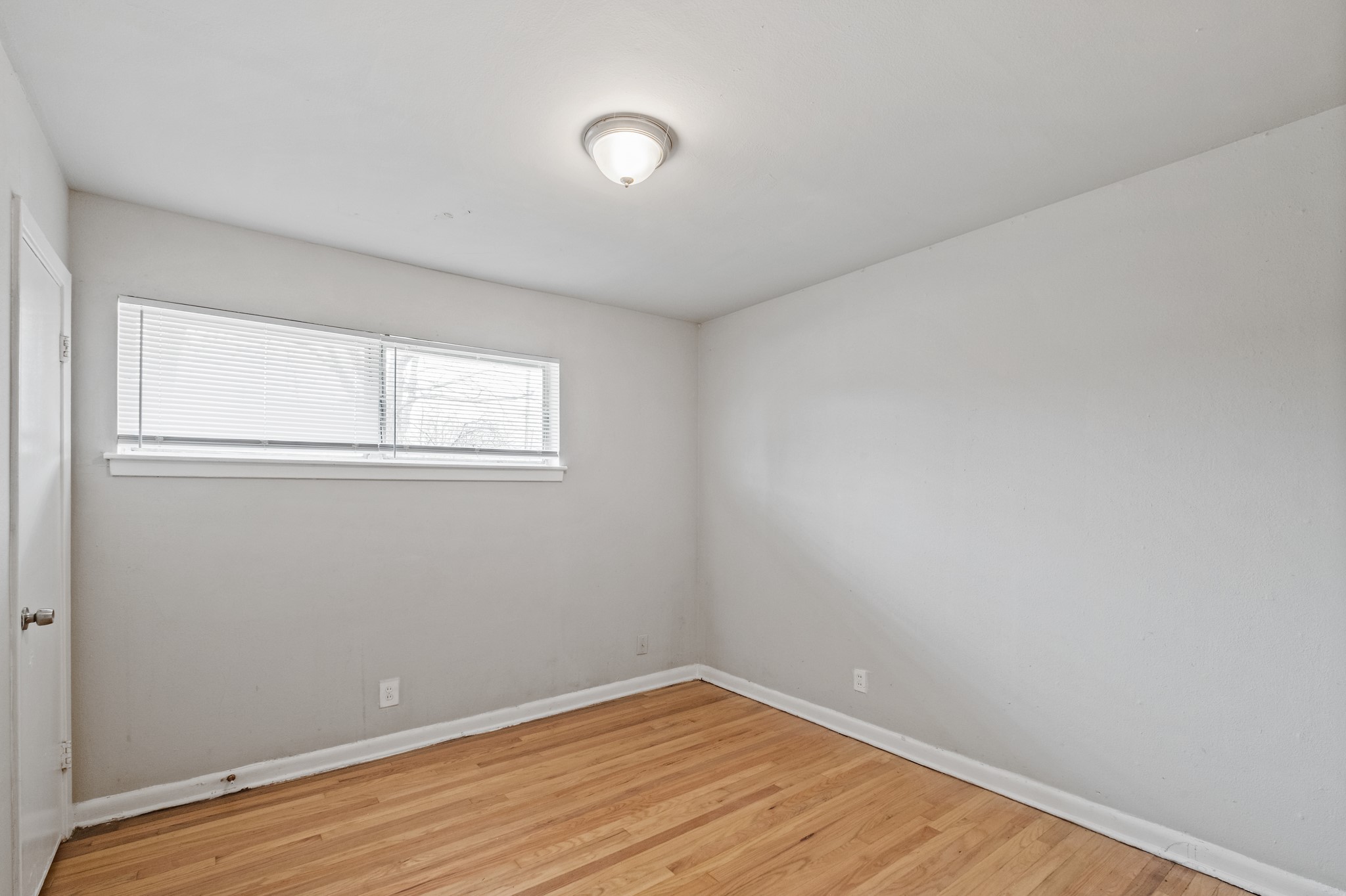 2634 Knotty Oaks Trail Property Photo 6