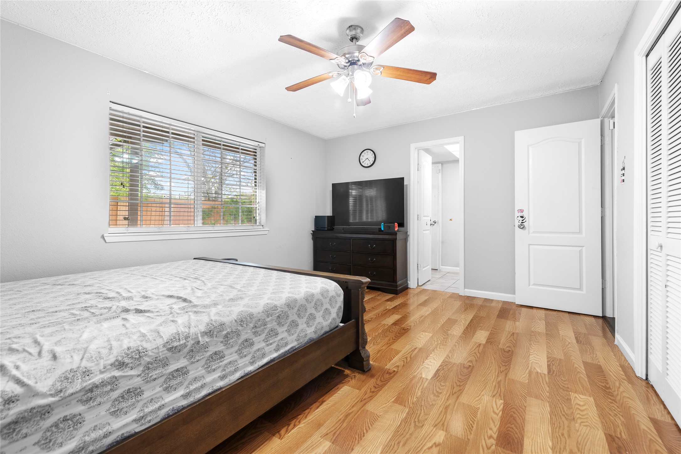 10530 Towne Square Road Property Photo 19
