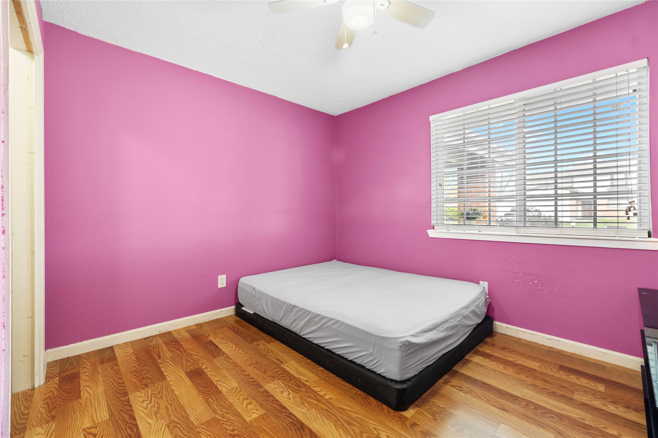 10530 Towne Square Road Property Photo 25