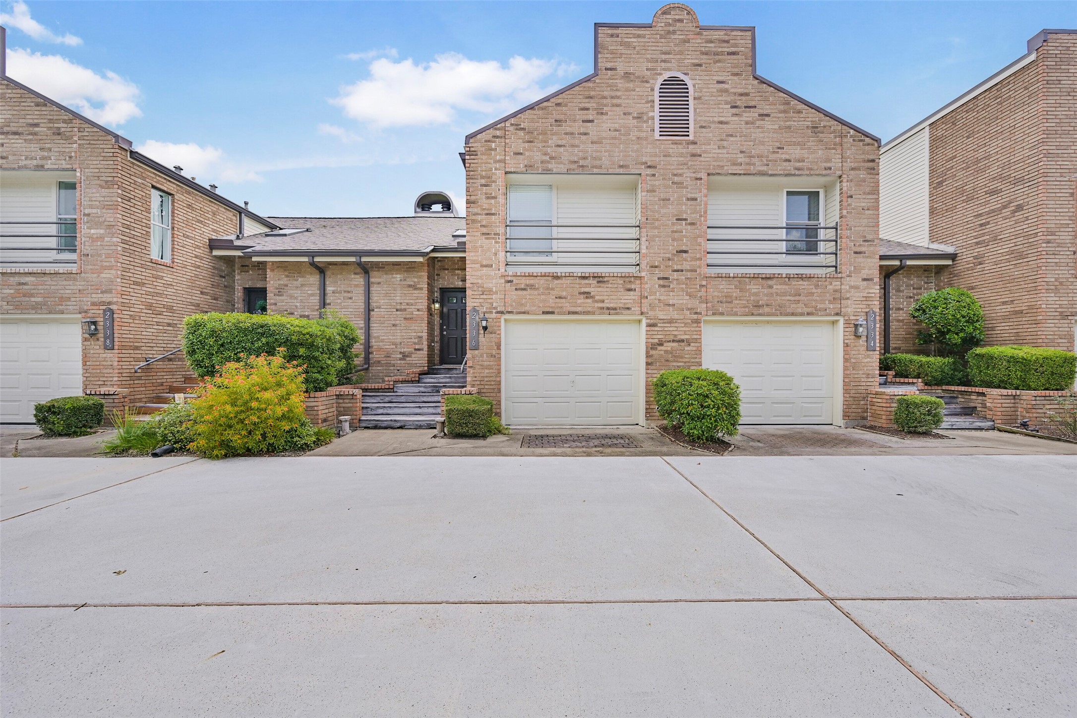 2336 Fairwind Road Property Photo 1