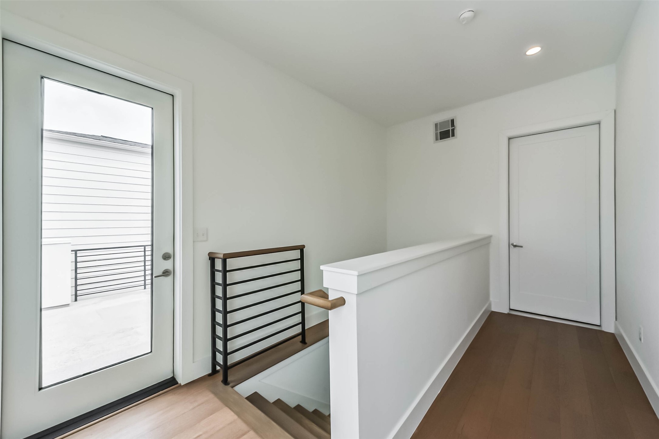 2408 Emancipation Avenue A Property Photo 13