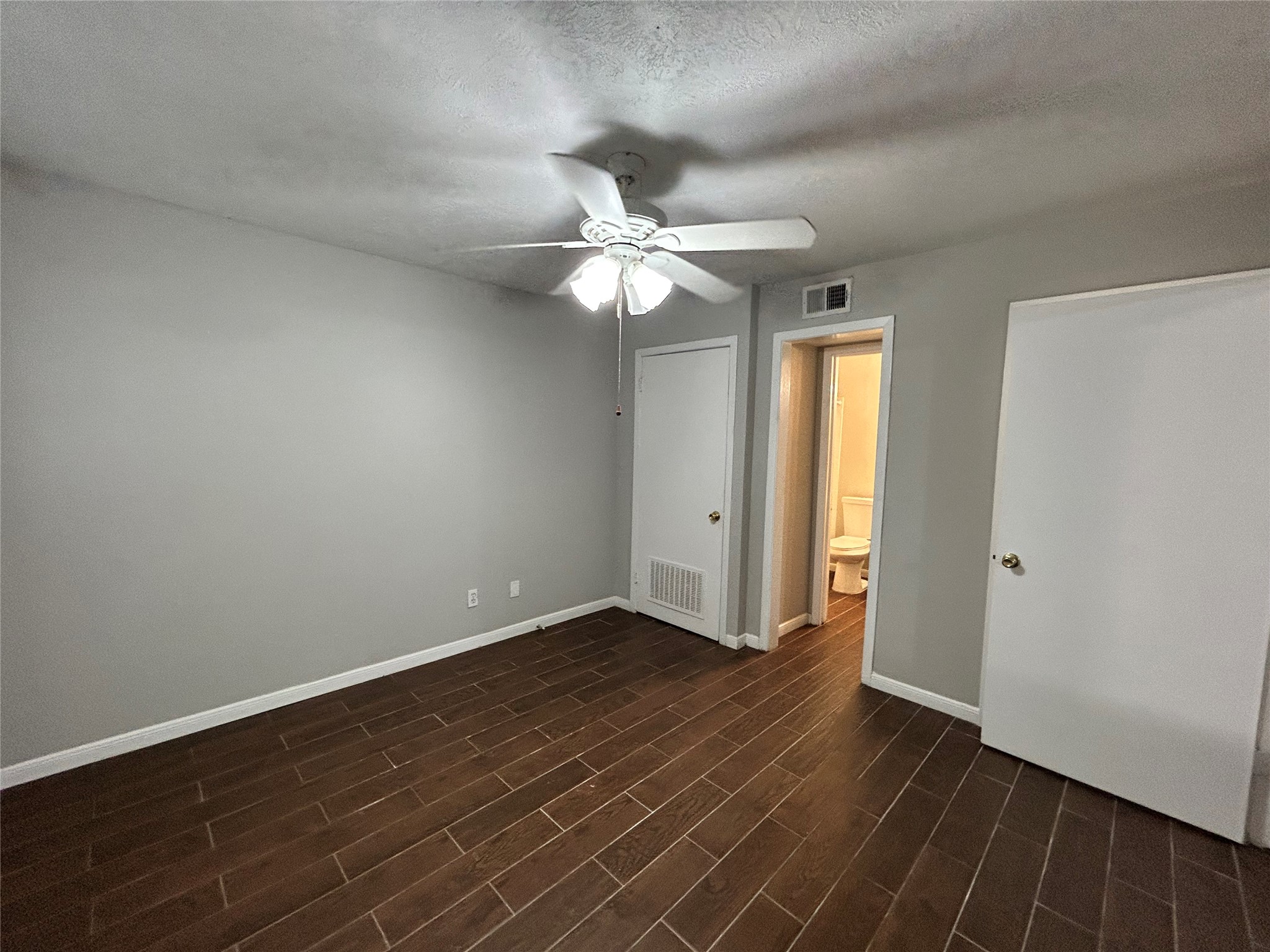 425 Emerson 6 Property Photo 8