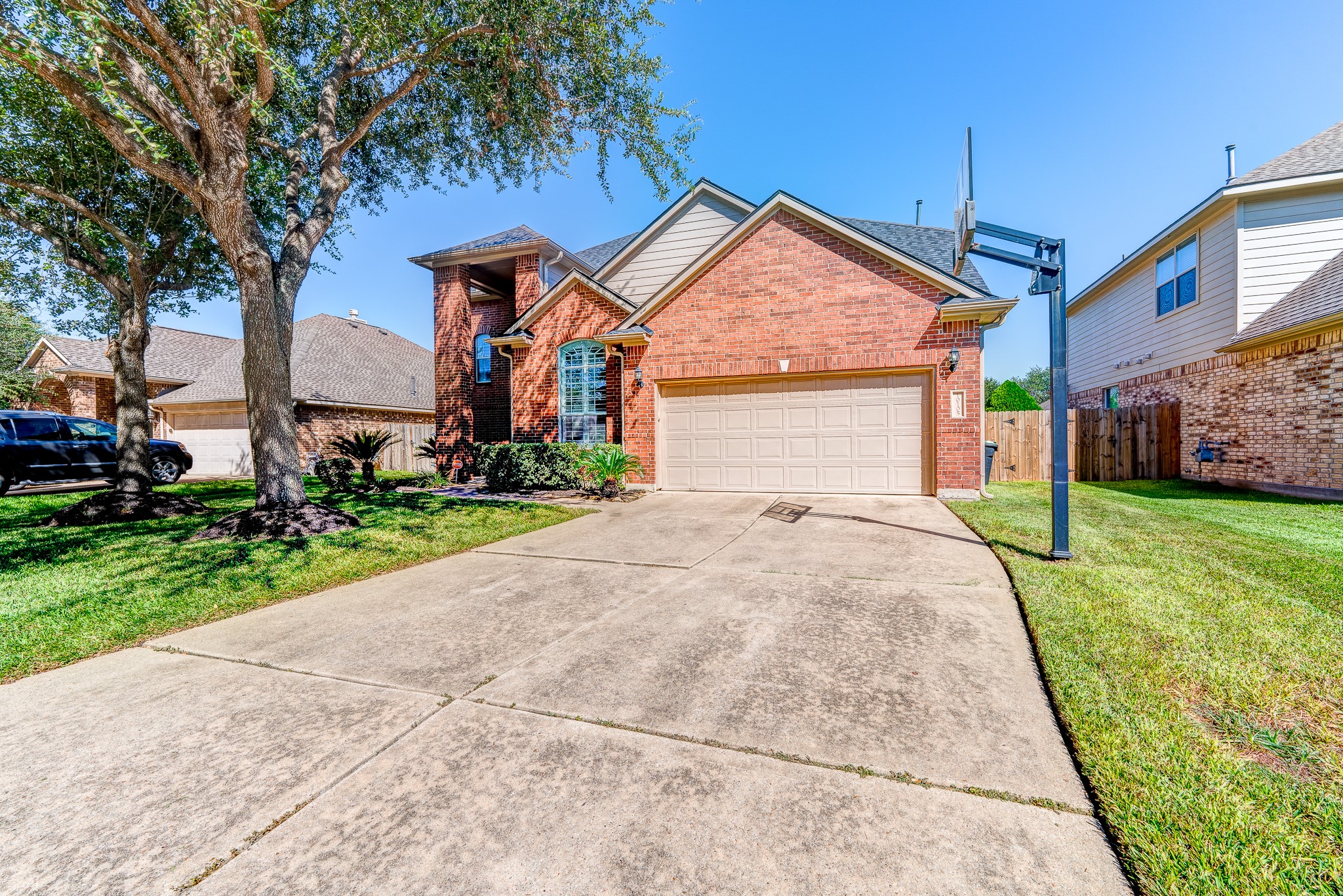 10105 Erin Glen Way Property Photo 1