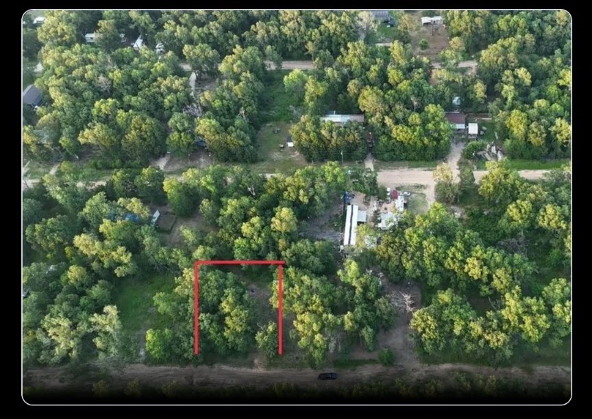 211 Panther Lane Property Photo 5
