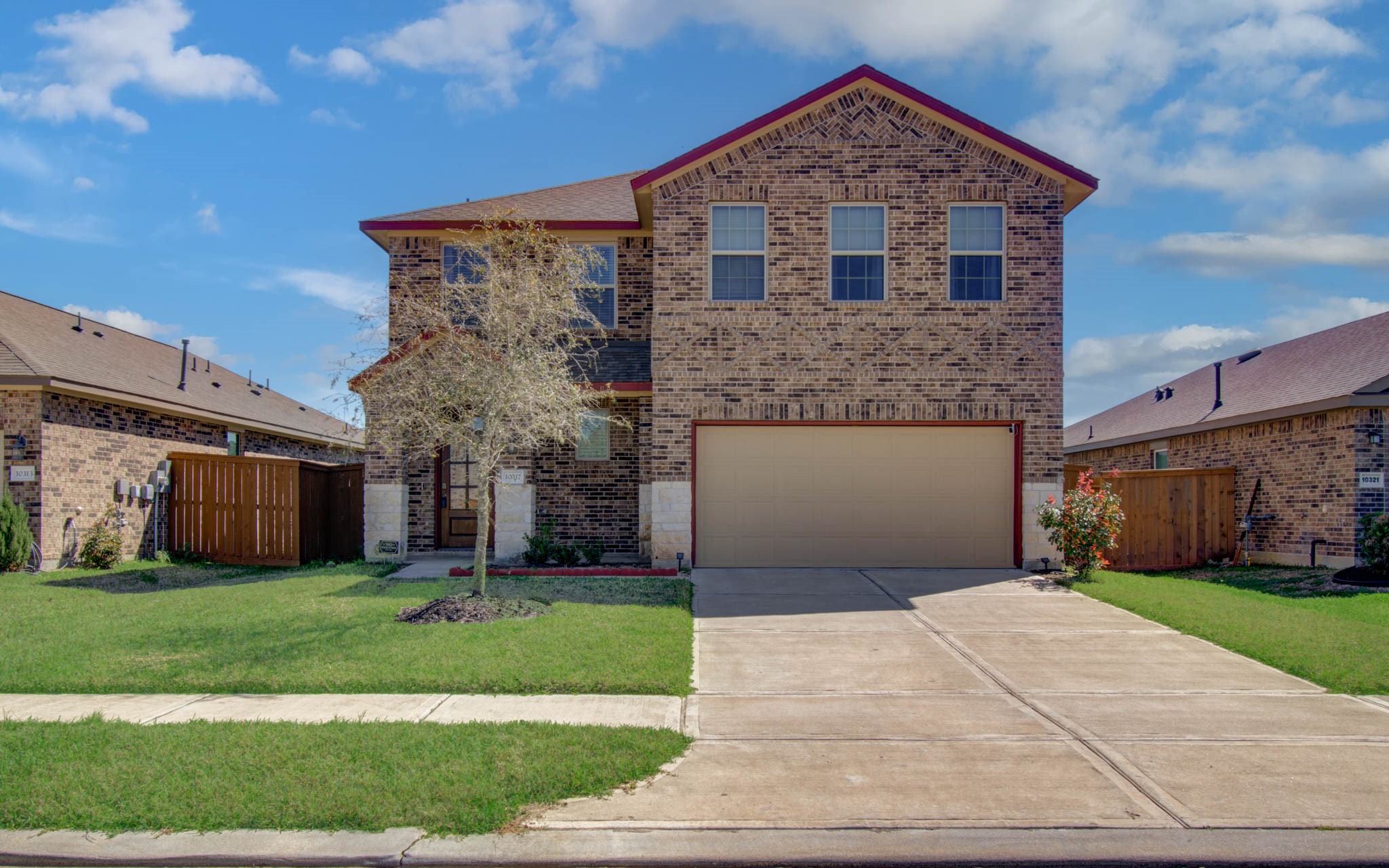 10317 Russell Pines Drive Property Photo 1