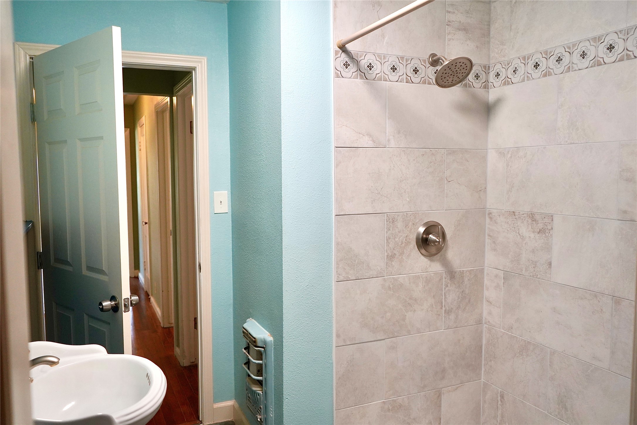 7328 Oak Hill Drive Property Photo 11