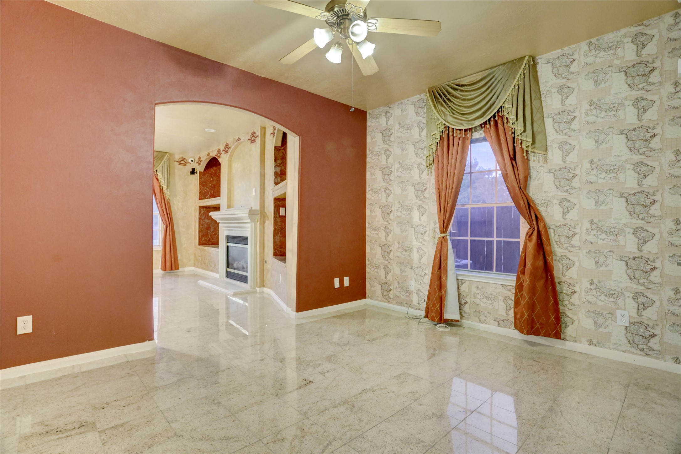 2707 Sterling Fields Drive Property Photo 13