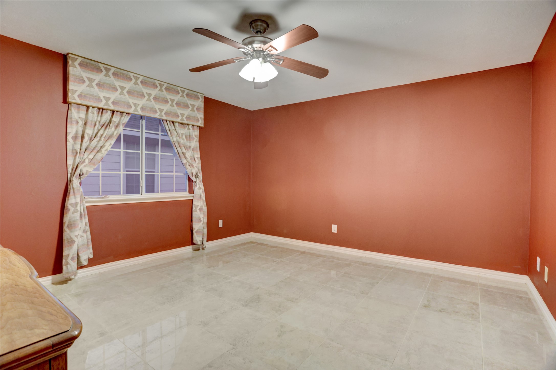 2707 Sterling Fields Drive Property Photo 23