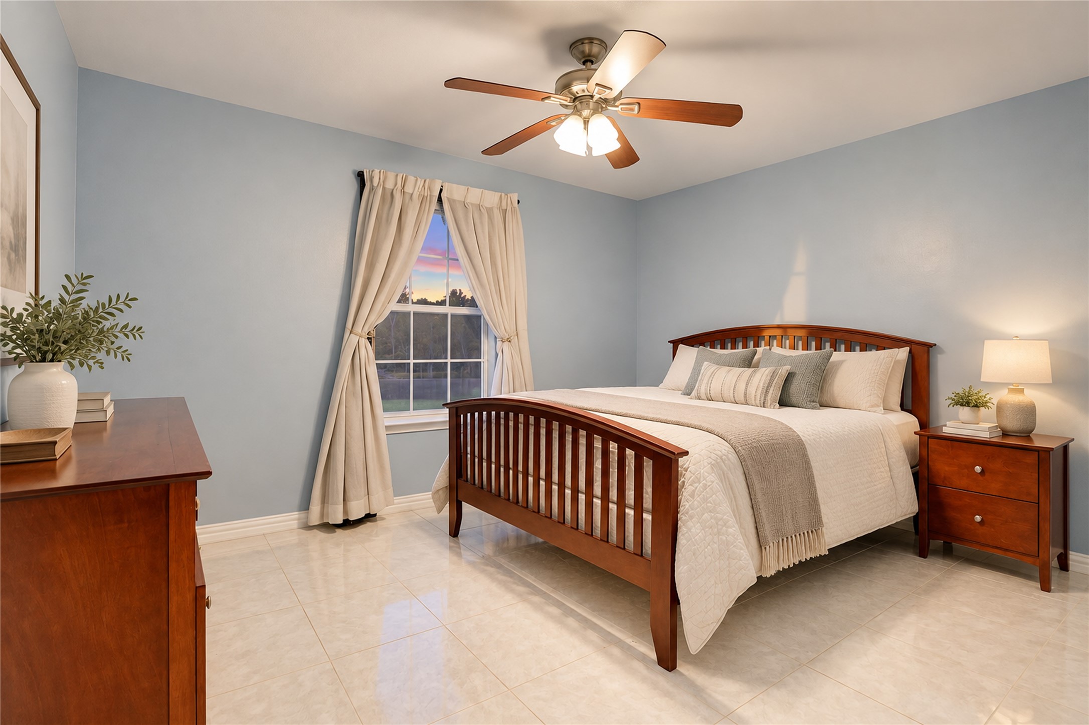 2707 Sterling Fields Drive Property Photo 24