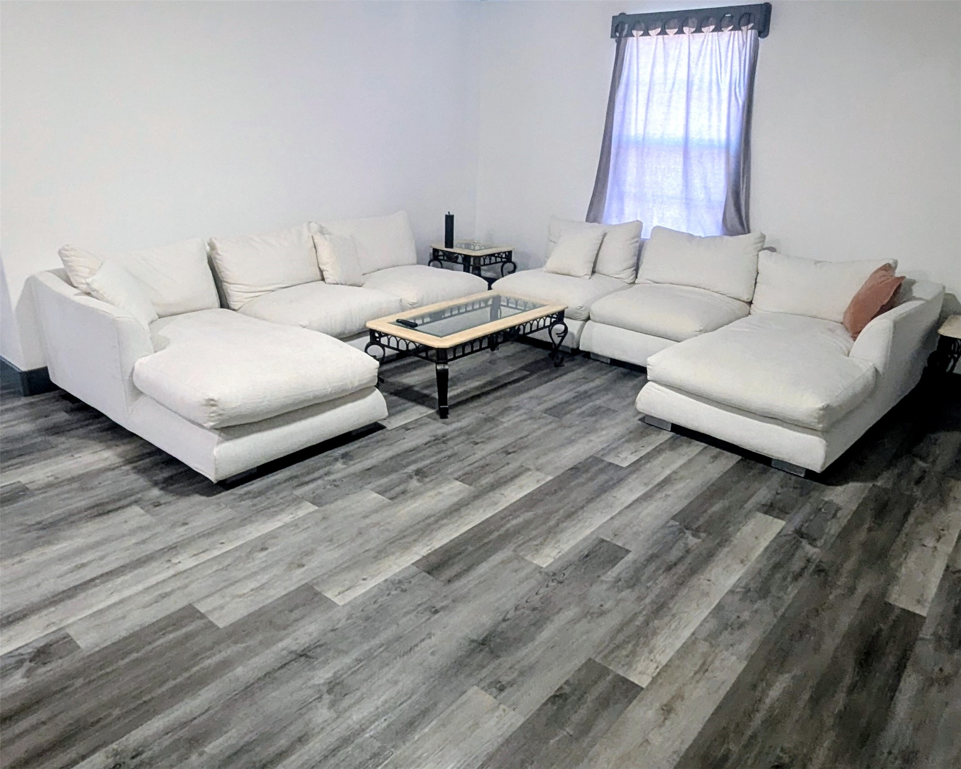 17717 Wild Oak Drive Property Photo 4