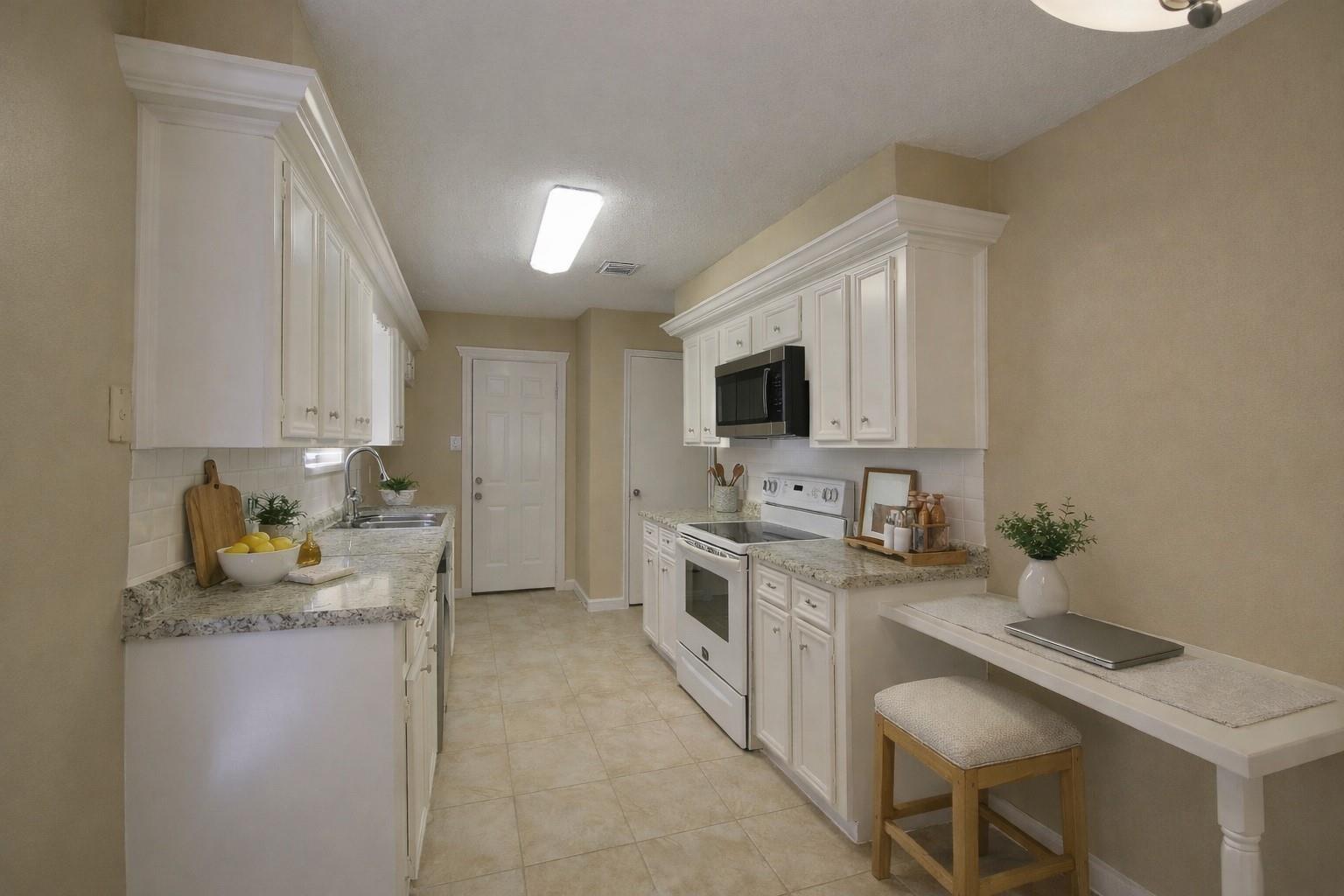 1026 White Sands Road Property Photo 1